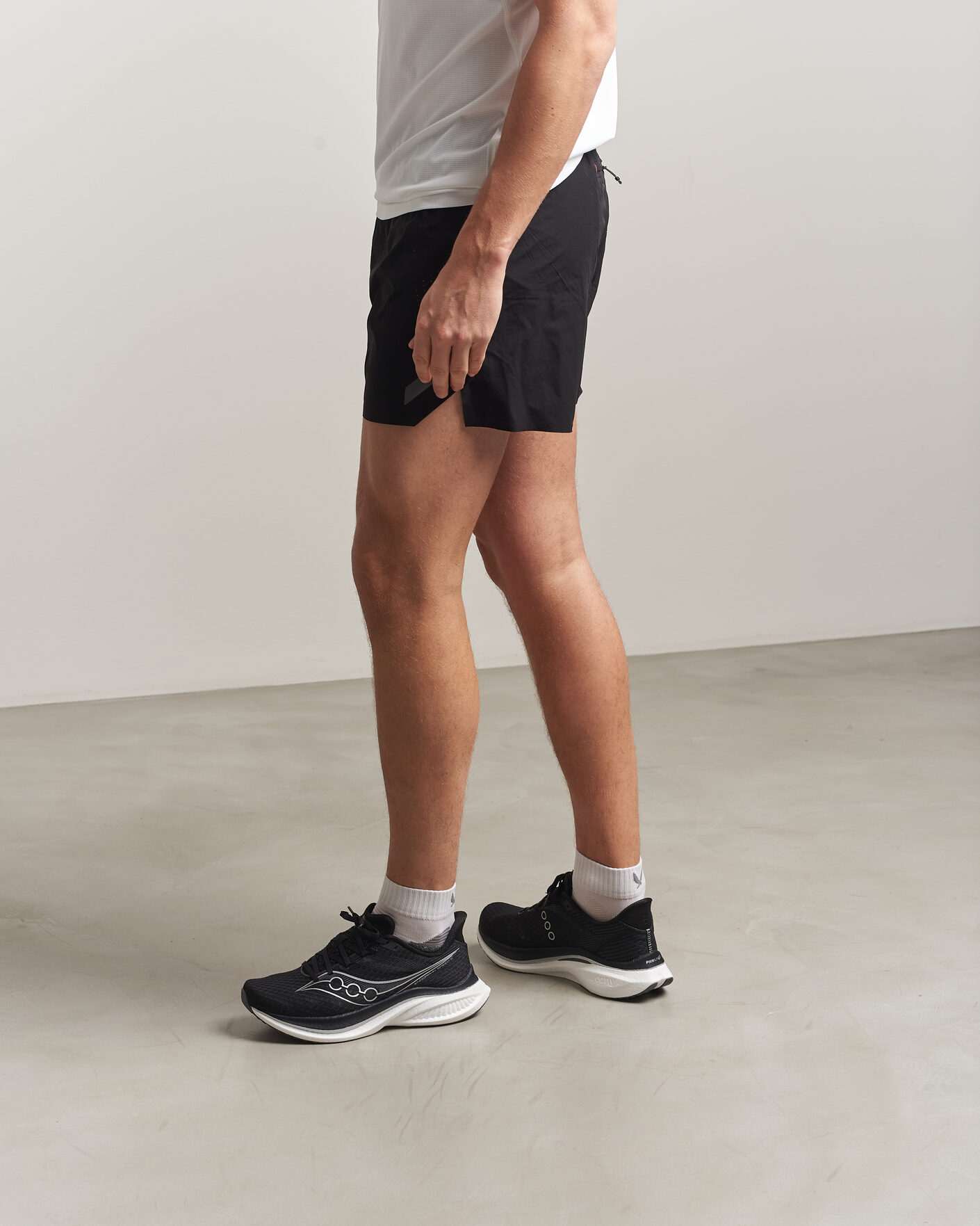 Hombres | Zapatillas de correr | Saucony | Endorphin Speed 5 Black/White