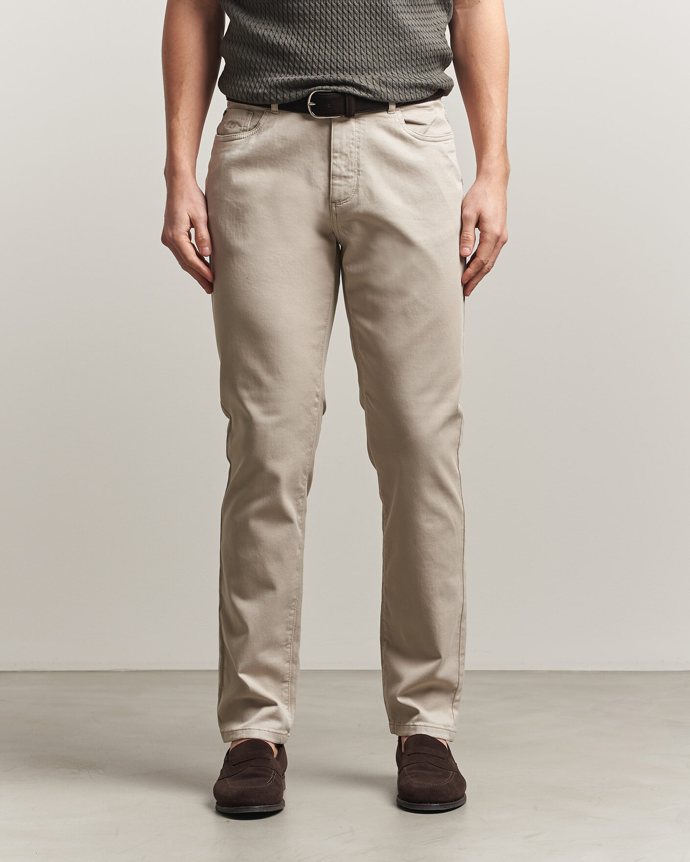 Hombres | Pantalones | Oscar Jacobson | Slim Fit 5-Pocket Chino Beige