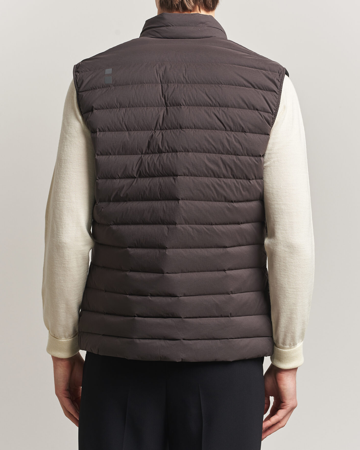 Hombres | Chalecos | UBR | Super Sonic Vest Esspresso