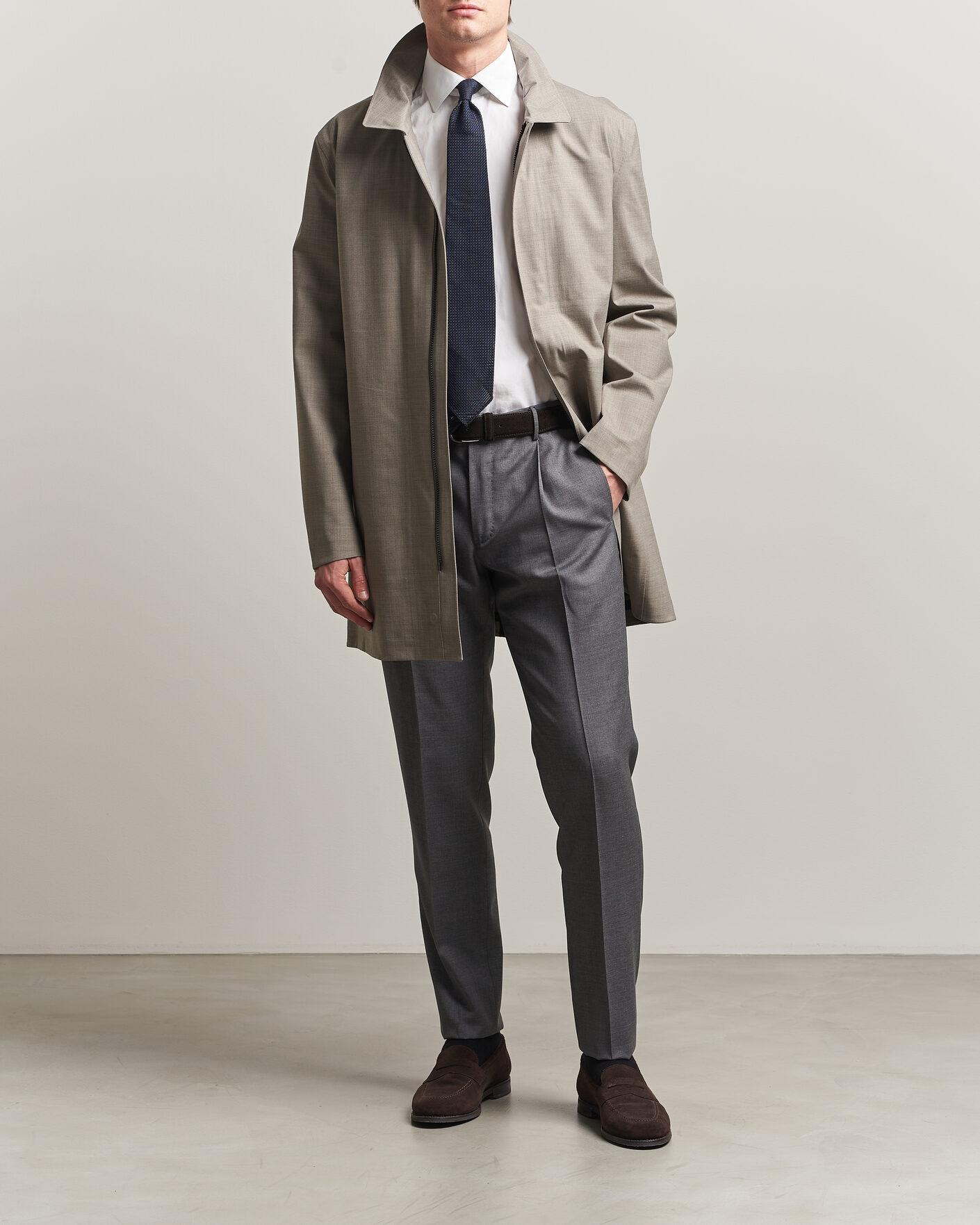 Hombres | Abrigos y chaquetas | UBR | Sky Fall Savile Wool Waterproof Coat Sand