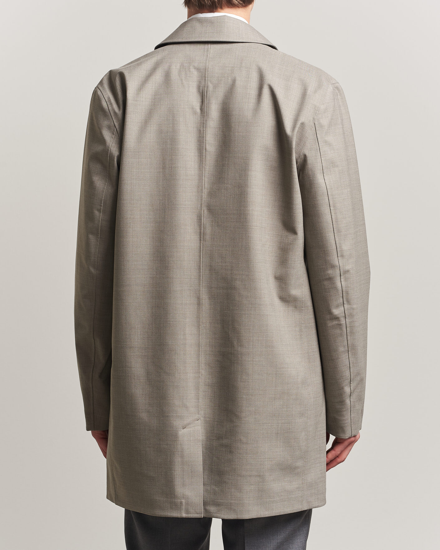 Hombres | Abrigos y chaquetas | UBR | Sky Fall Savile Wool Waterproof Coat Sand