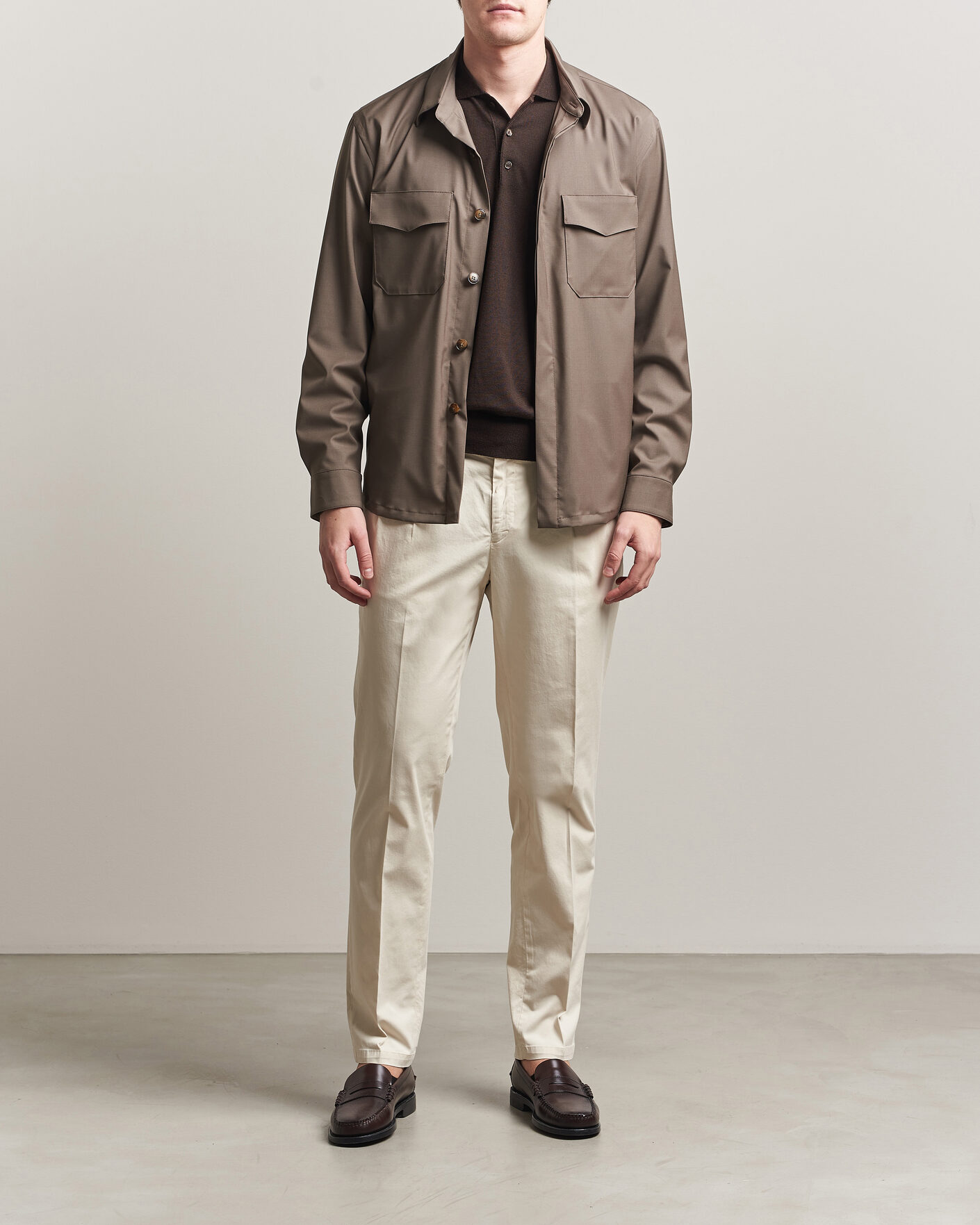Hombres | Pantalones | Briglia 1949 | Easy Fit Pleated Cotton Stretch Chino Cream