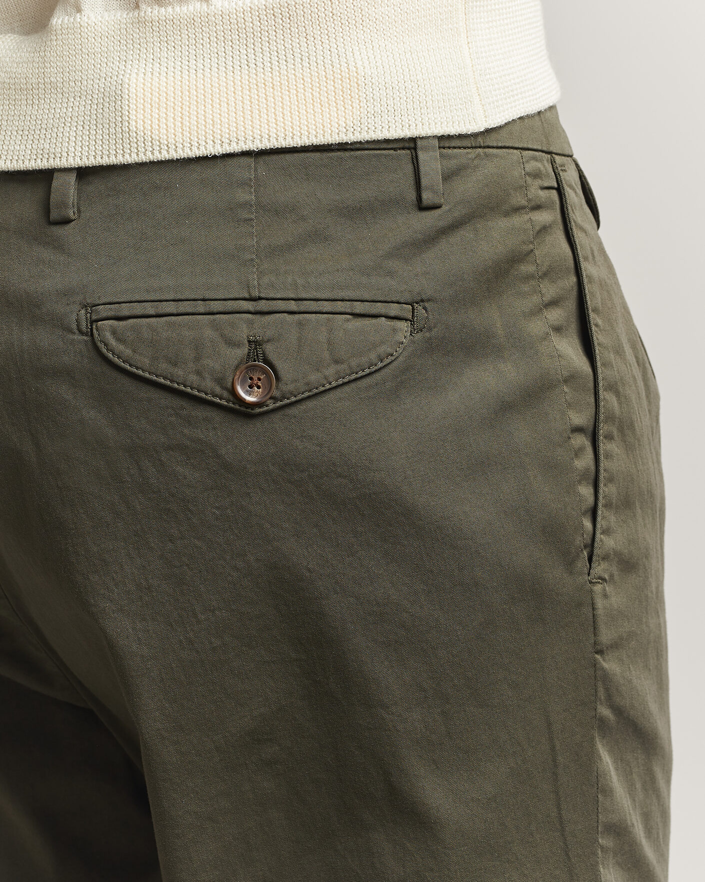 Hombres | Pantalones | Briglia 1949 | Easy Fit Pleated Cotton Stretch Chino Olive