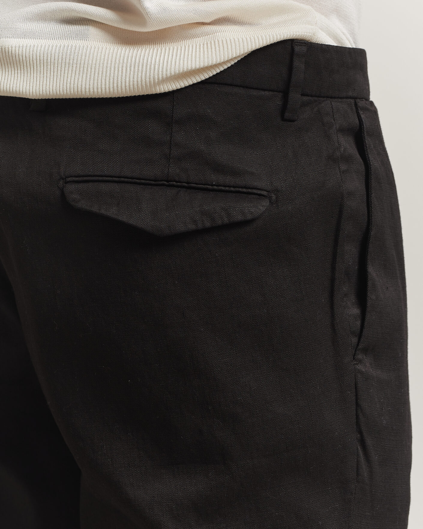Hombres | Pantalones | Briglia 1949 | Pleated Linen Trousers Black