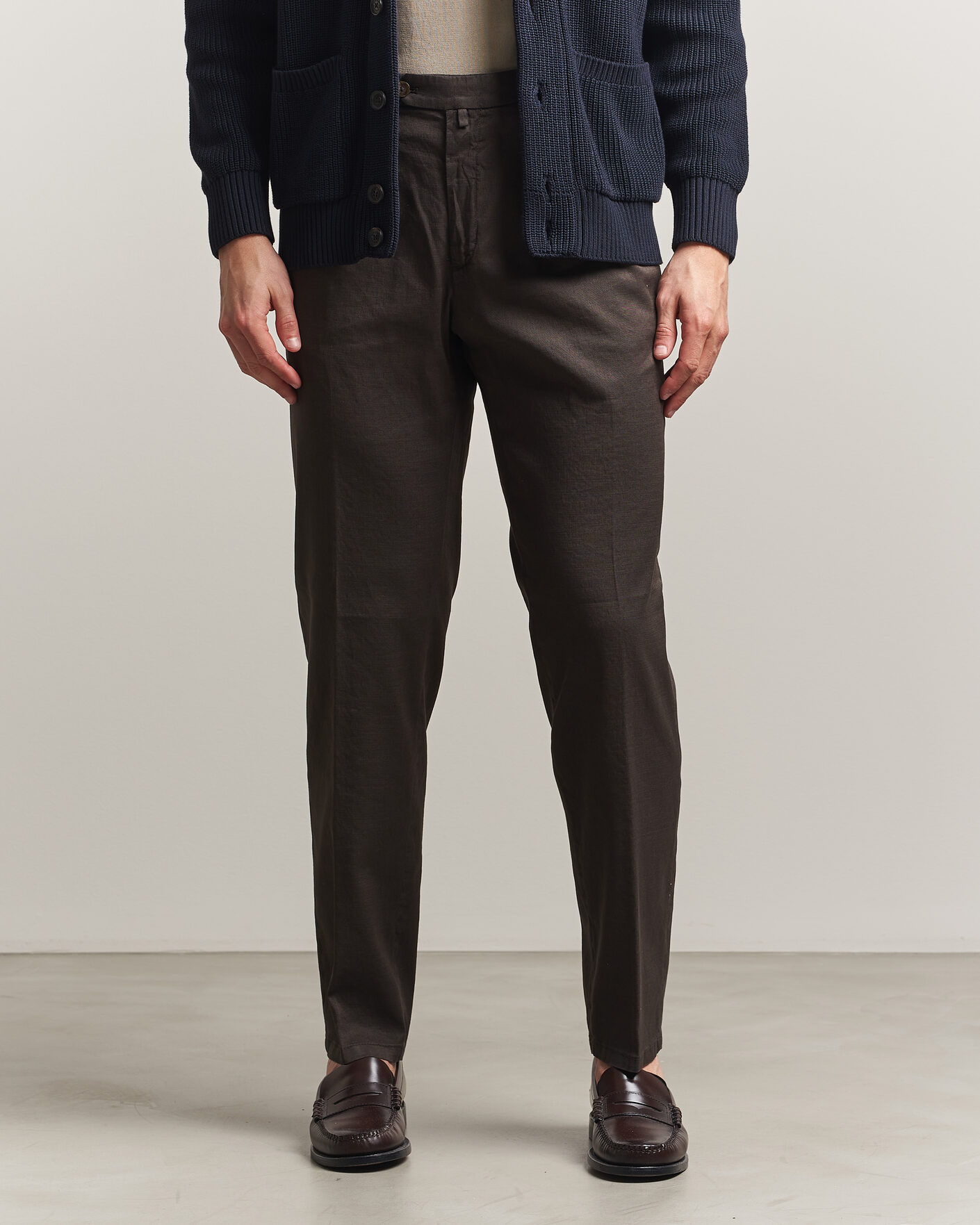 Hombres | Pantalones | Briglia 1949 | Pleated Linen Trousers Brown