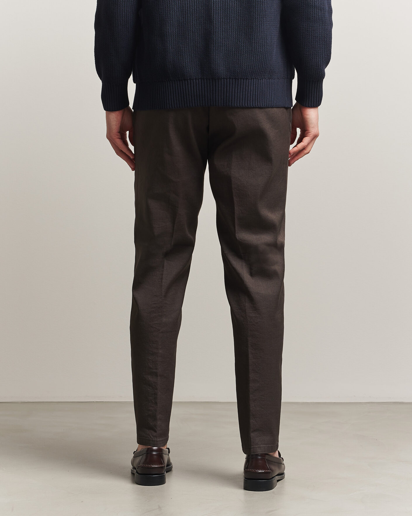Hombres | Pantalones | Briglia 1949 | Pleated Linen Trousers Brown