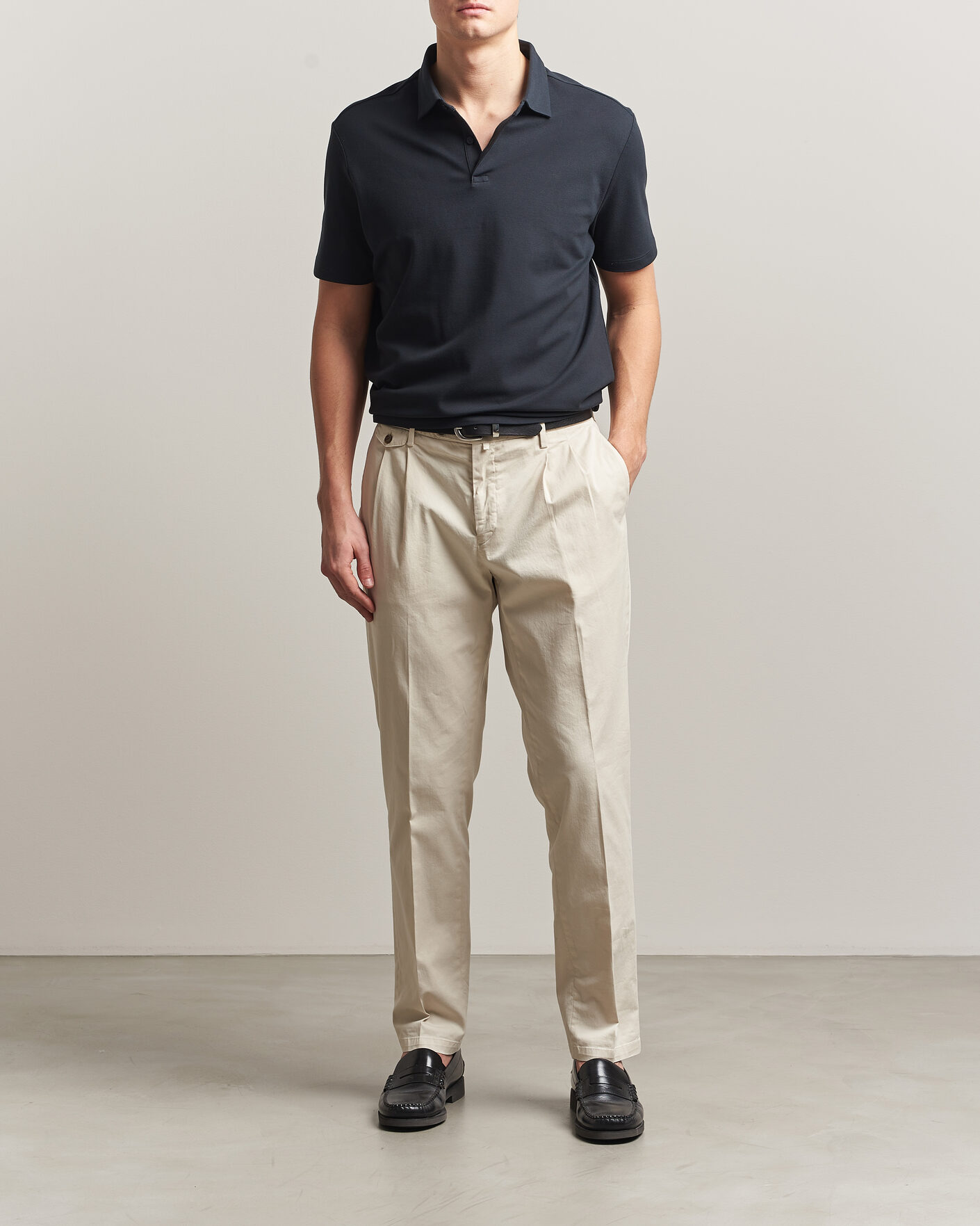 Hombres | Polos | Charles Tyrwhitt | Smart Stretch Pique Polo Black