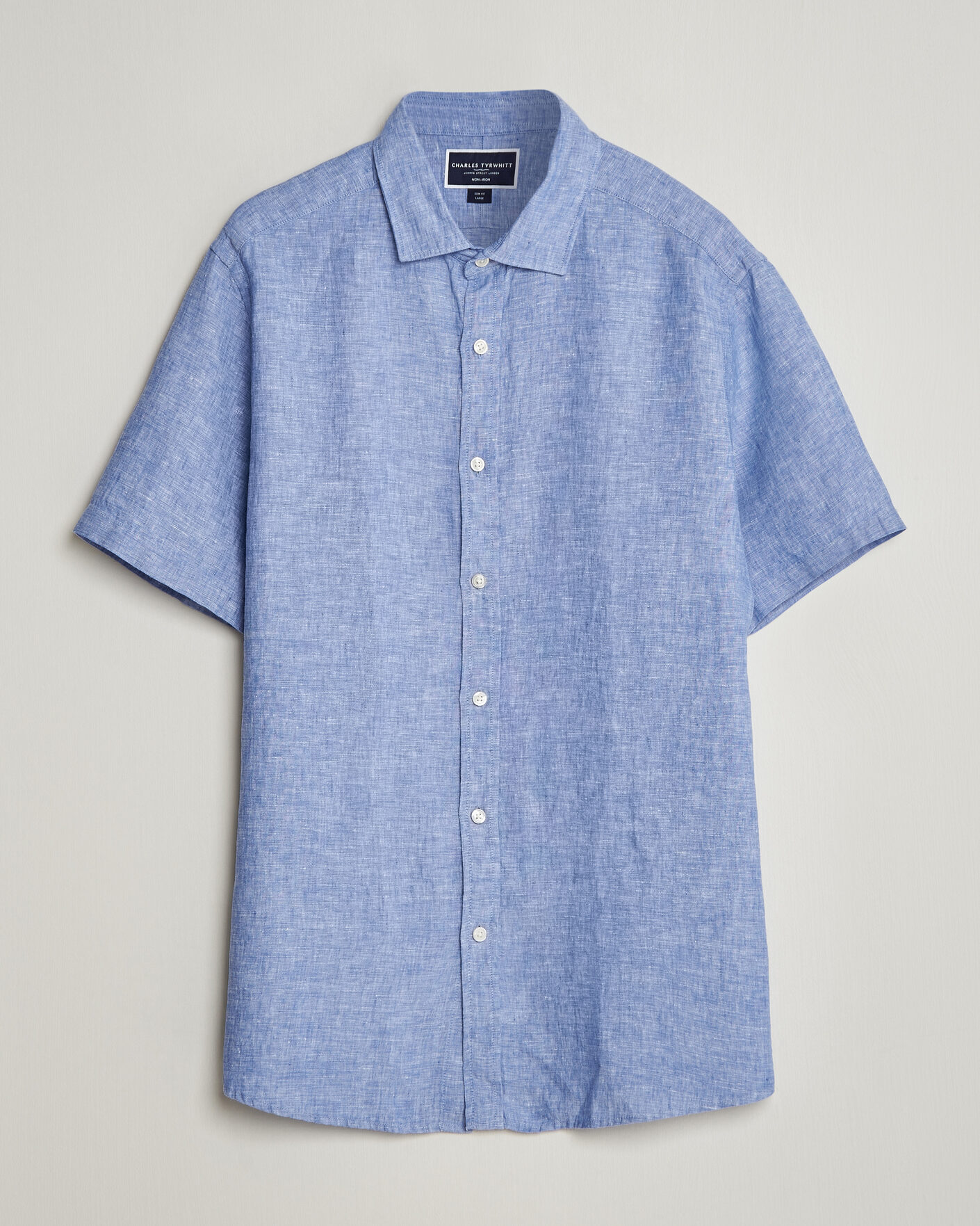 Hombres | Camisas | Charles Tyrwhitt | Pure Linen Short Sleeve Slim Fit Shirt Cornflower Blue