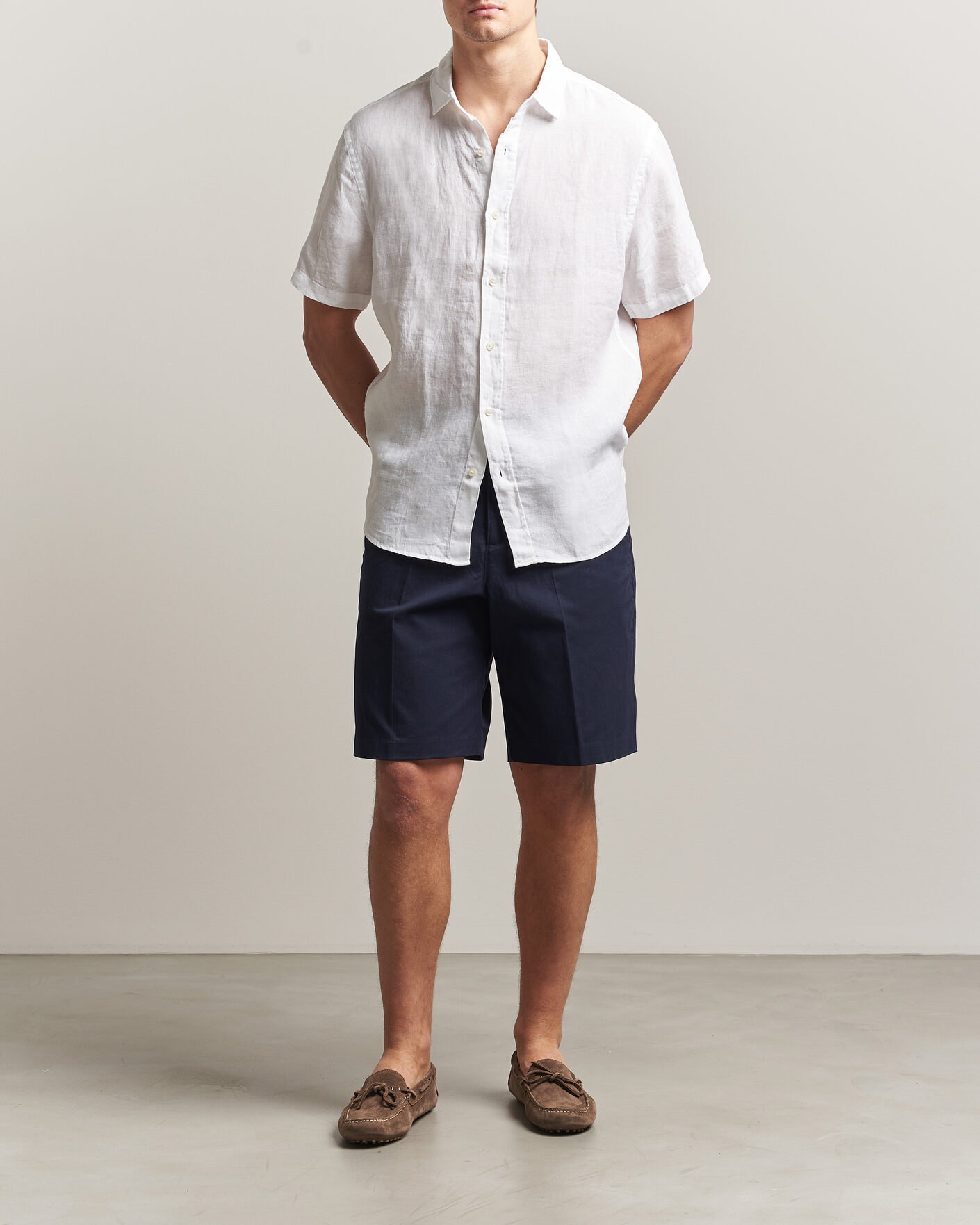 Hombres | Camisas | Charles Tyrwhitt | Pure Linen Short Sleeve Slim Fit Shirt White