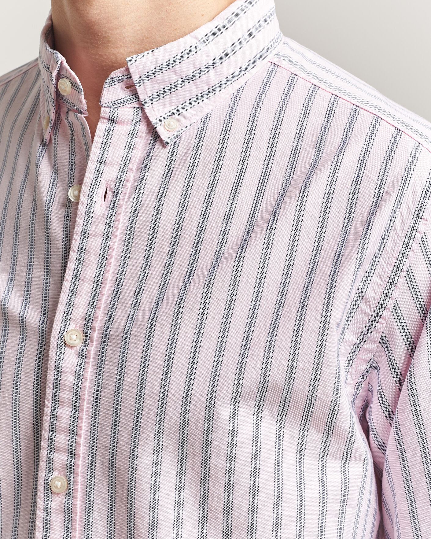 Hombres | Camisas | Charles Tyrwhitt | Button Down Stretch Oxford Shirt Light Pink