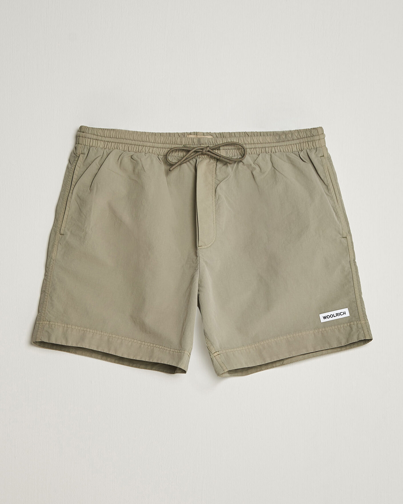 Hombres | Woolrich Solid Garment Dyed Swimshorts Smokey Olive | Woolrich | Solid Garment Dyed Swimshorts Smokey Olive