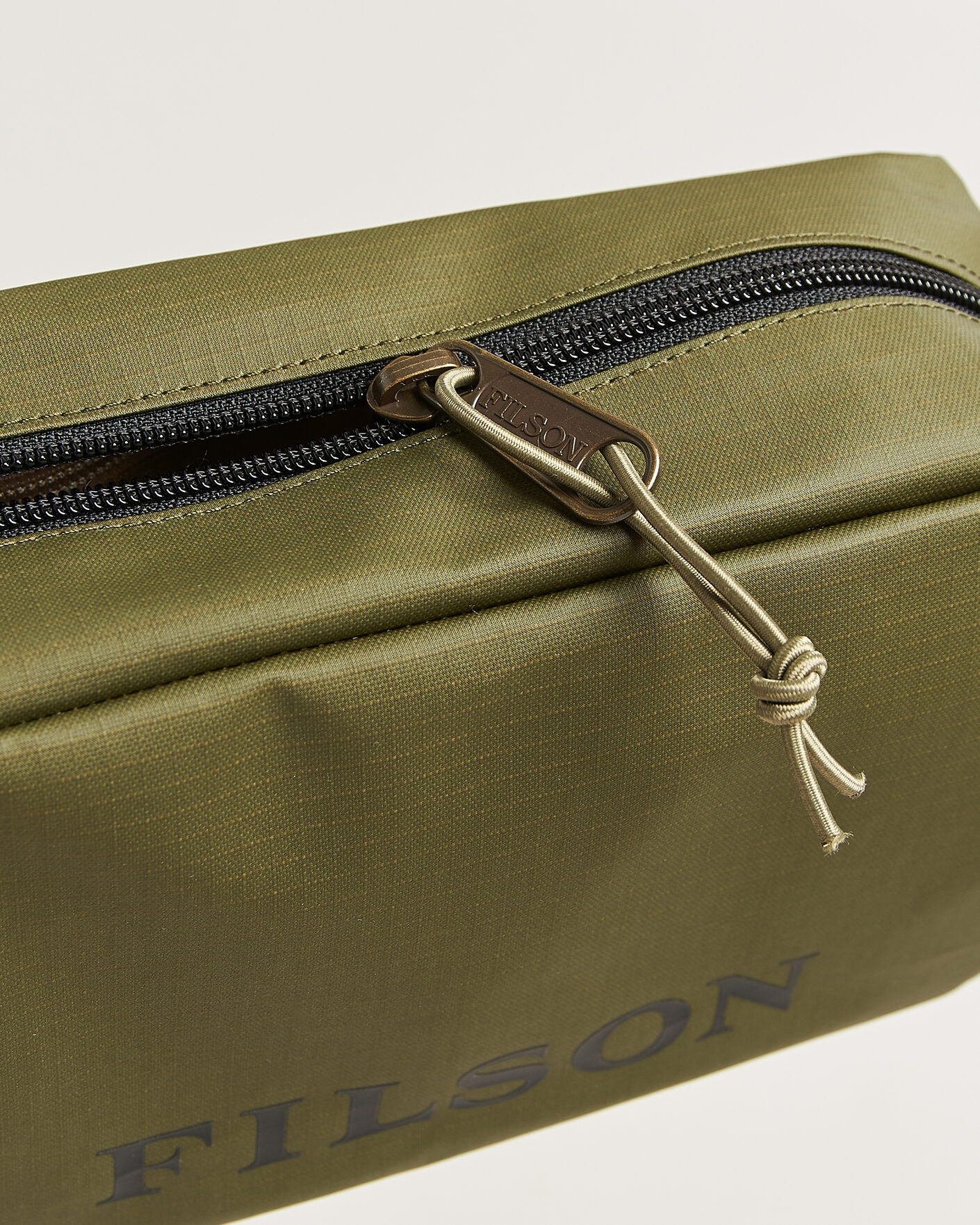 Hombres | Bolsos | Filson | All Weather Travel Pack Olive