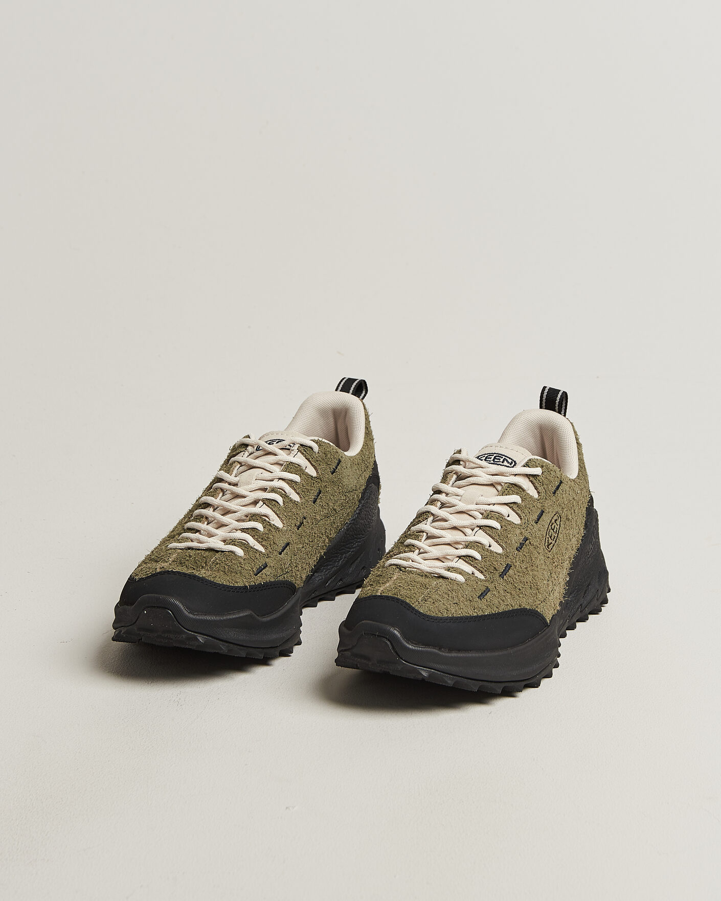 Hombres | Zapatillas de trail | KEEN | Jasper Zionic Suede Sneaker Dark Olive