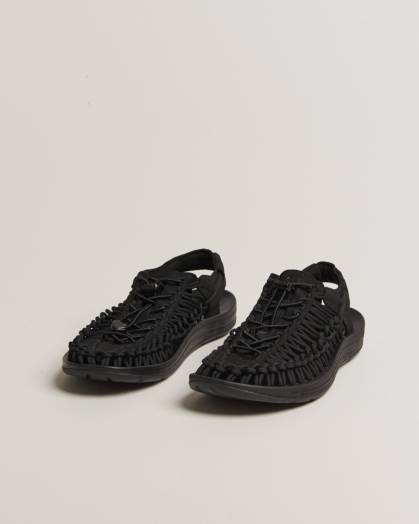 Hombres | Sandalias y chanclas | KEEN | Uneek Sneaker Sandal Black