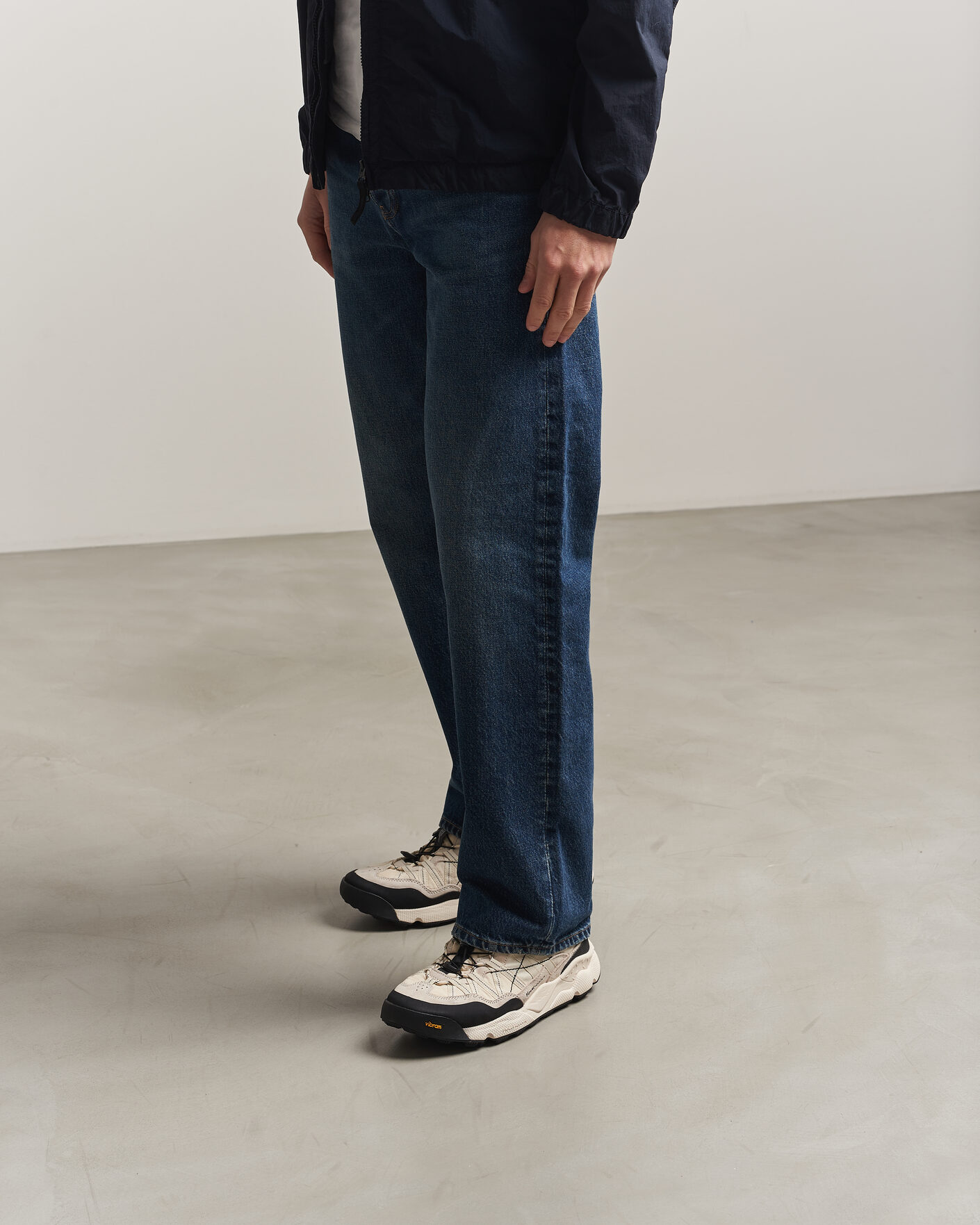 Hombres | Zapatillas | Flower Mountain | Iwano 2 Suede/Nylon Trail Sneaker White/Black