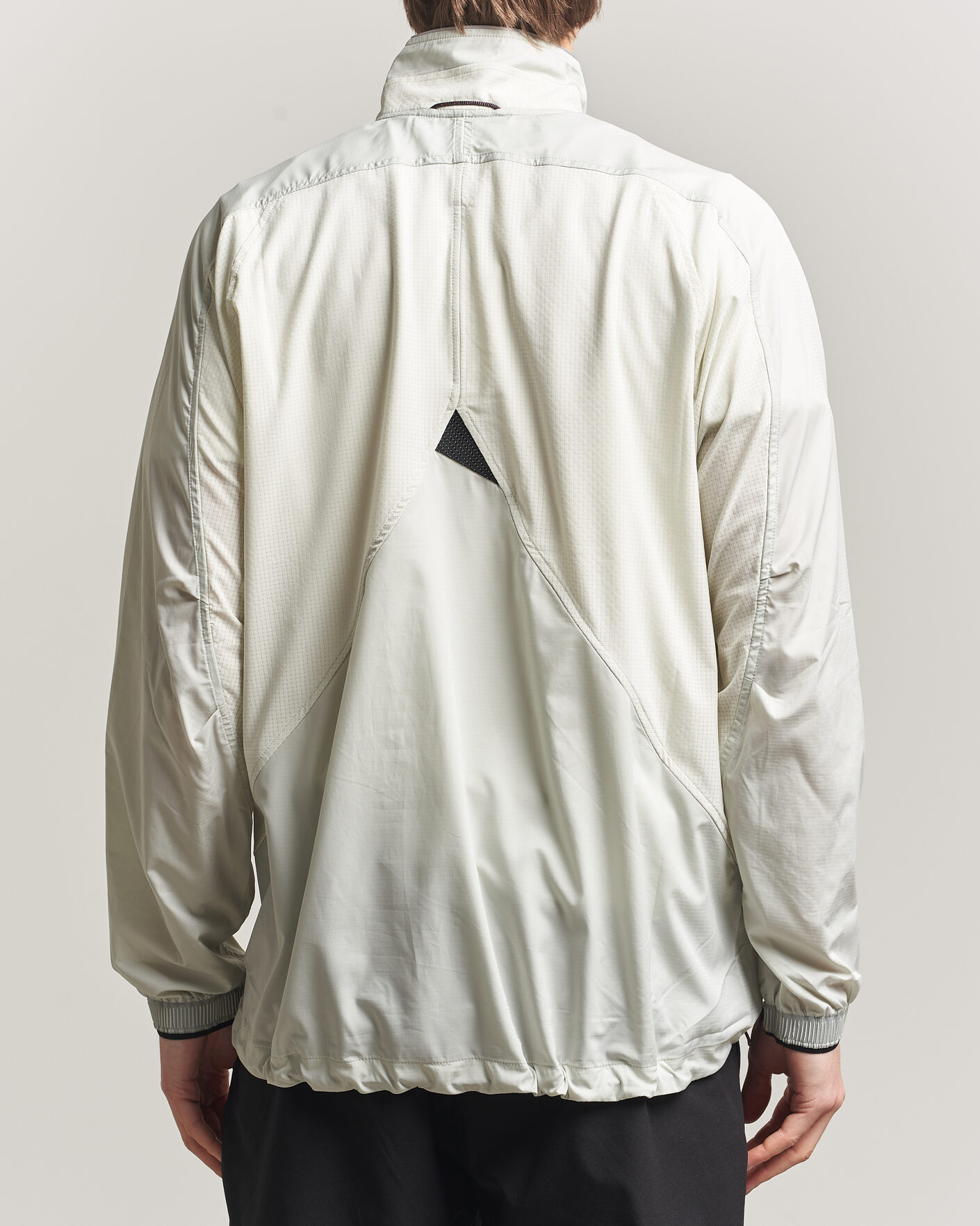 Hombres | Abrigos y chaquetas | Klättermusen | Vingner Anorak Mercury Blue/Cristal Gree