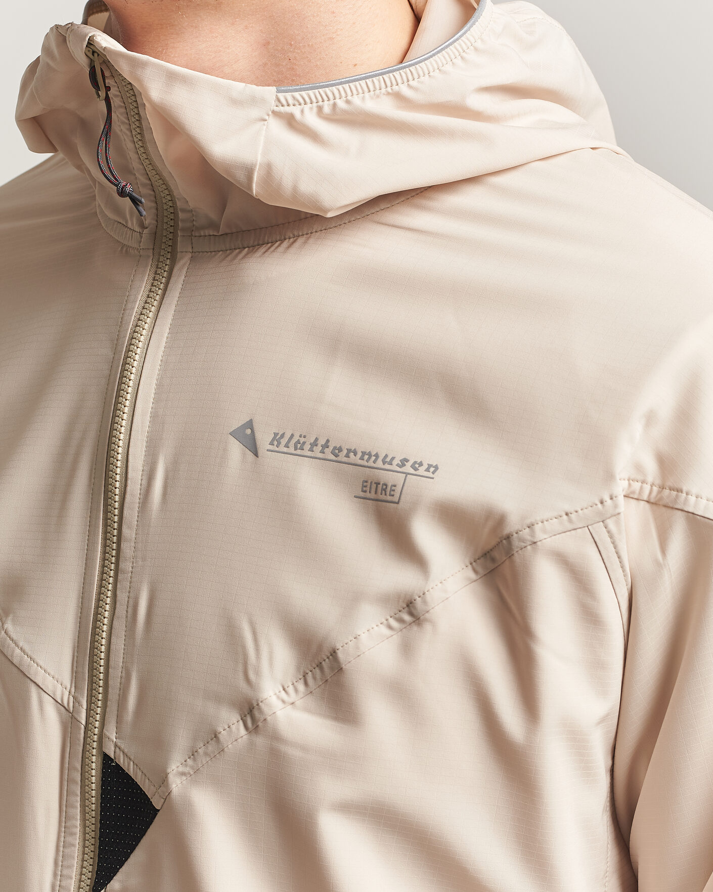 Hombres | Abrigos y chaquetas | Klättermusen | Eitre Zip Hood Windbreaker Jacket Clay