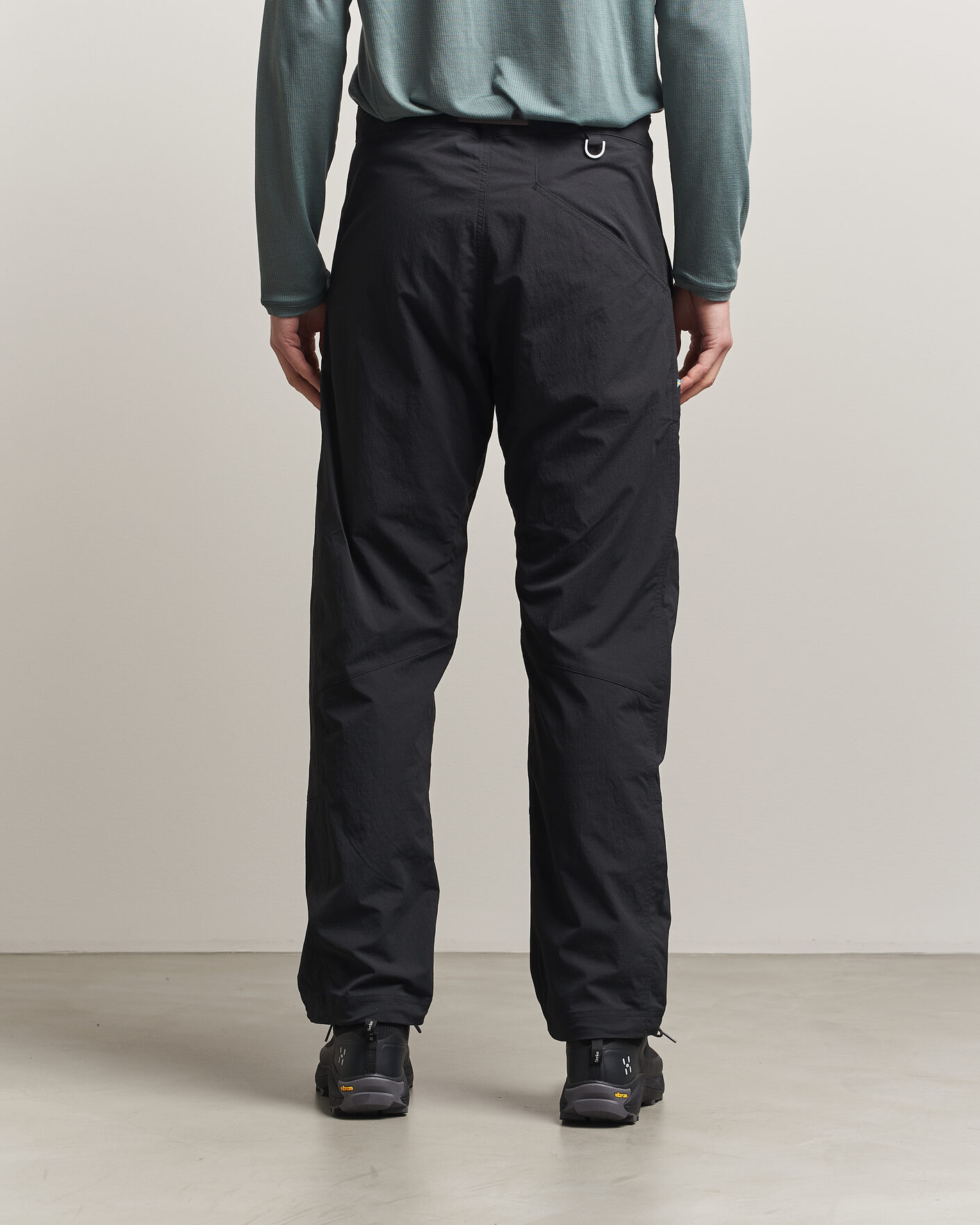 Hombres | Pantalones | Klättermusen | Asar Function Pants Black