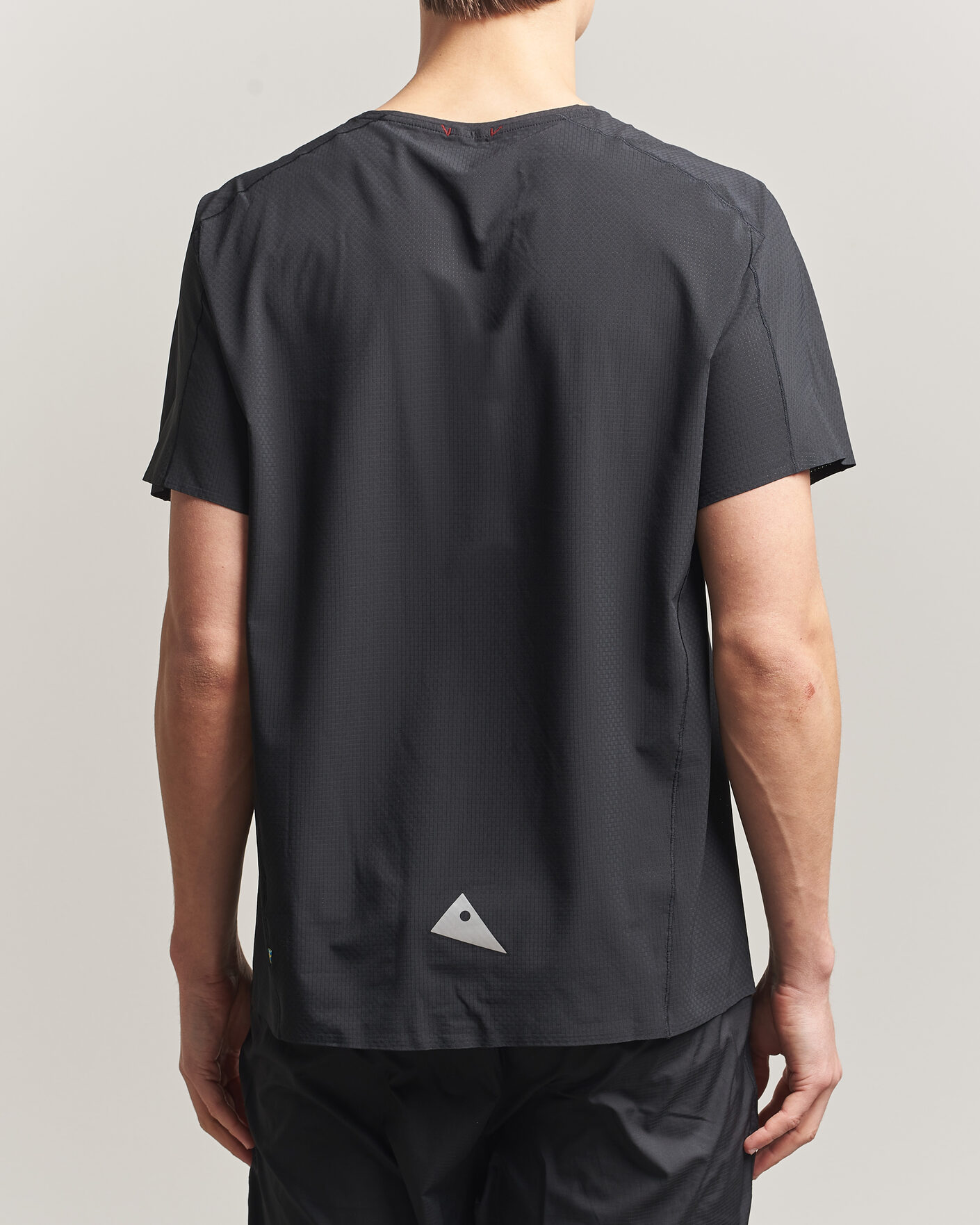 Hombres | Camisetas | Klättermusen | Diser Lightweight T-Shirt Black