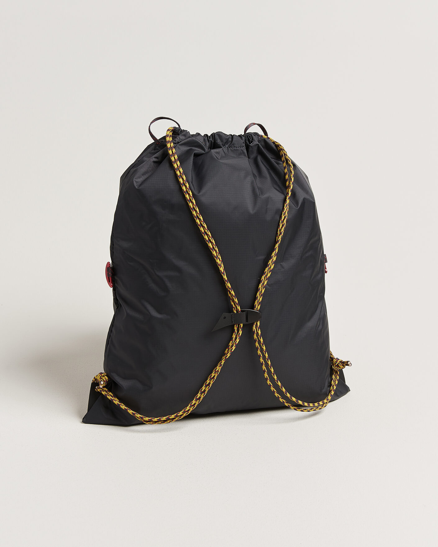 Hombres | Bolsos | Klättermusen | Algir Sack Pack Raven