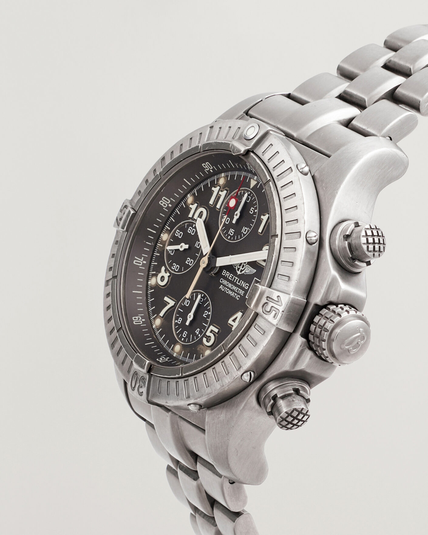 Hombres | Pre-Owned & Vintage Watches | Breitling Pre-Owned | Avenger Titanium Chrono 