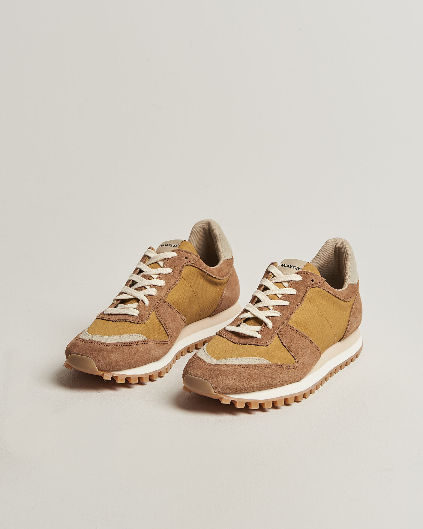 Hombres | Zapatillas | Novesta | Marathon Trail Running Sneaker Cognac/Beige