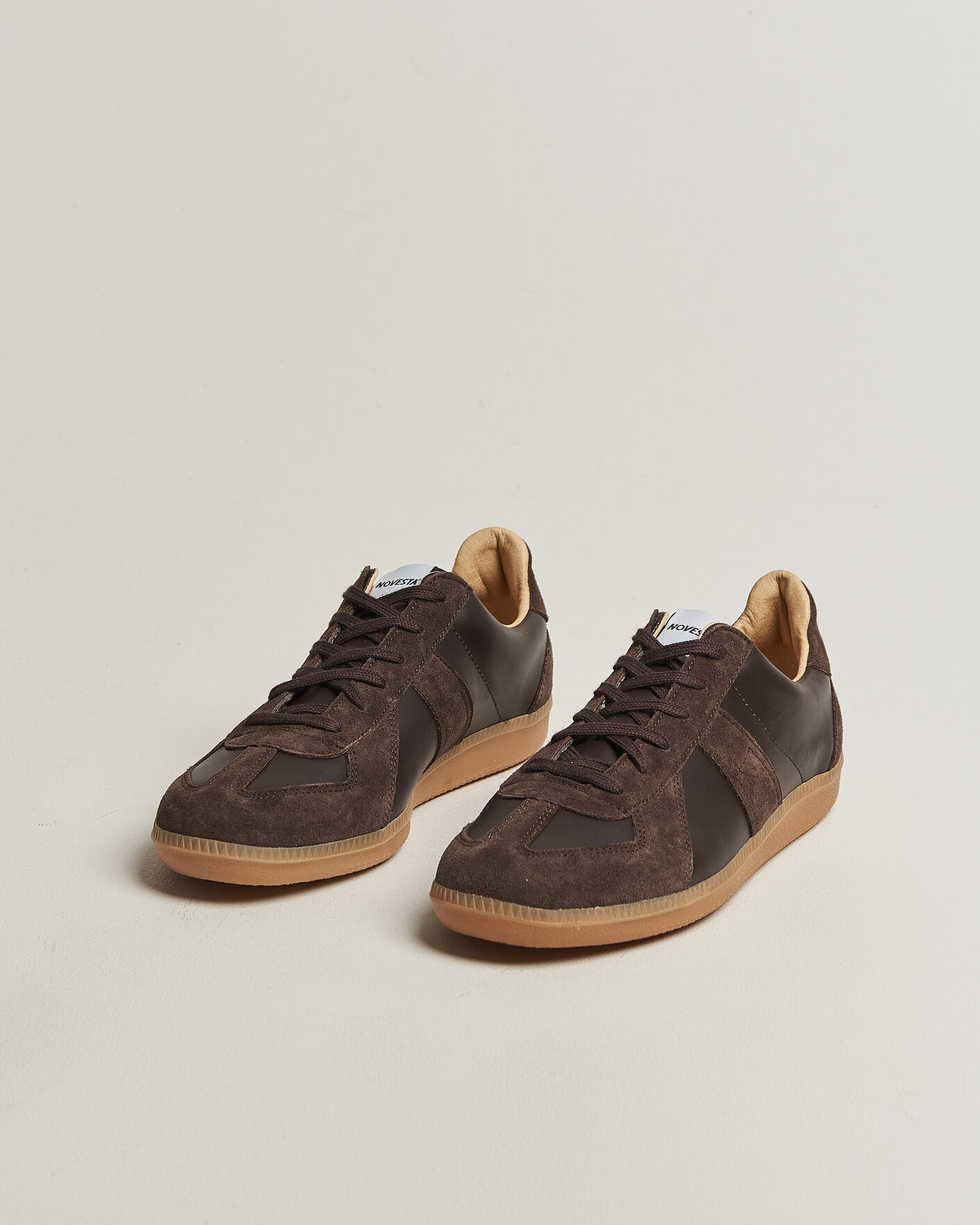 Hombres | Zapatillas | Novesta | German Army Trainer Dark Brown