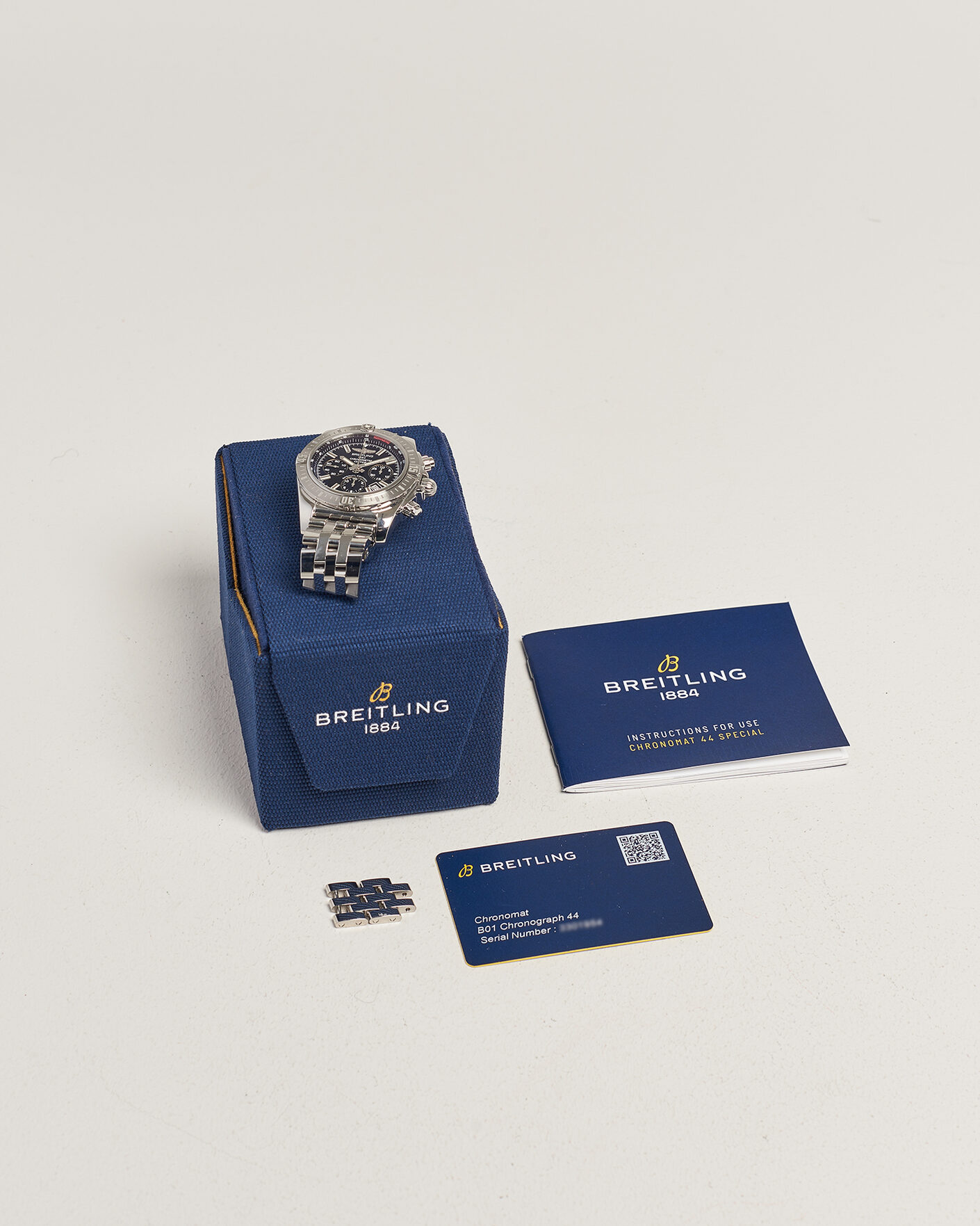 Hombres | Pre-Owned & Vintage Watches | Breitling Pre-Owned | Chronomat 44 