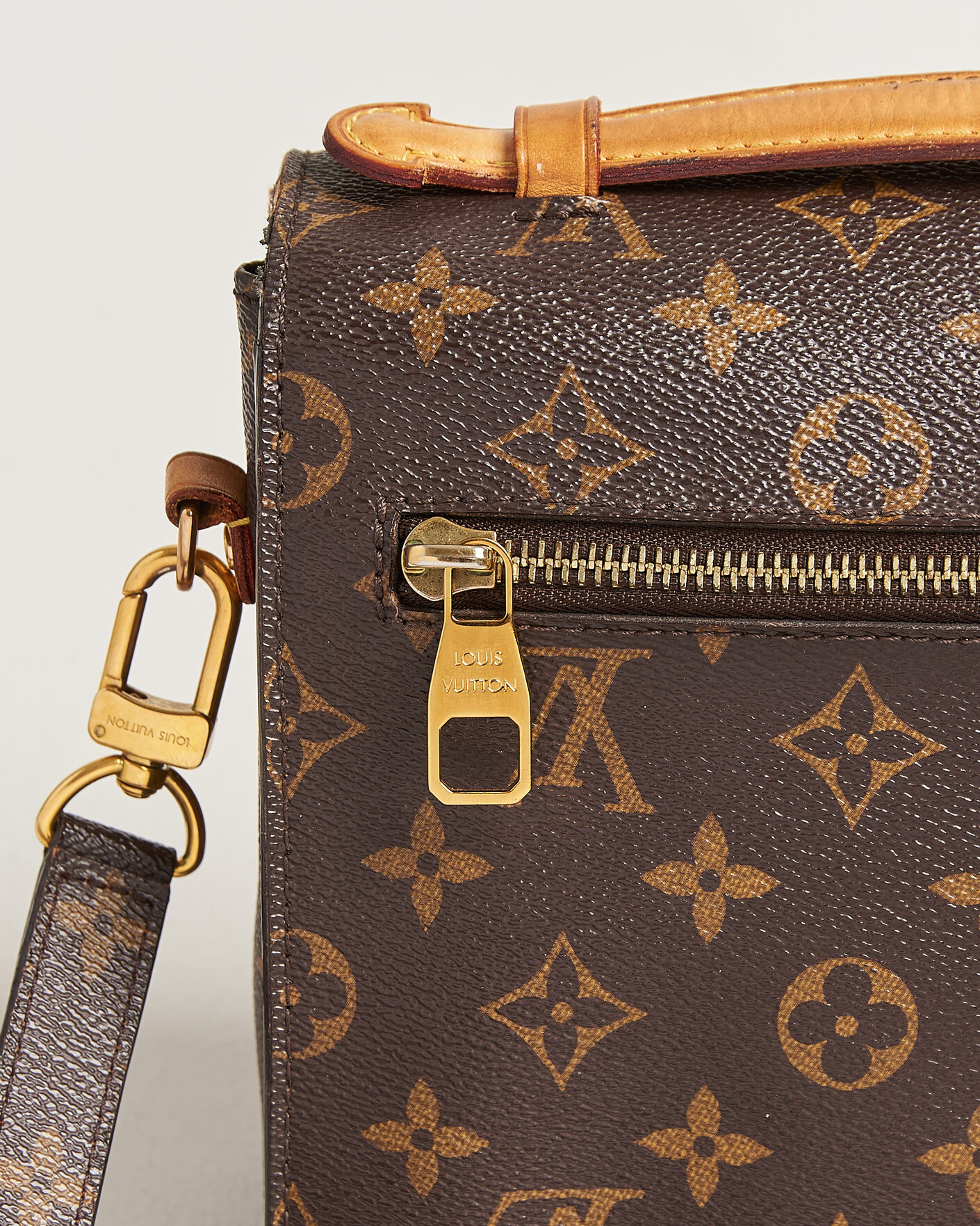 Hombres | Pre-Owned & Vintage Bags | Louis Vuitton Pre-Owned | Pochette Métis Monogram