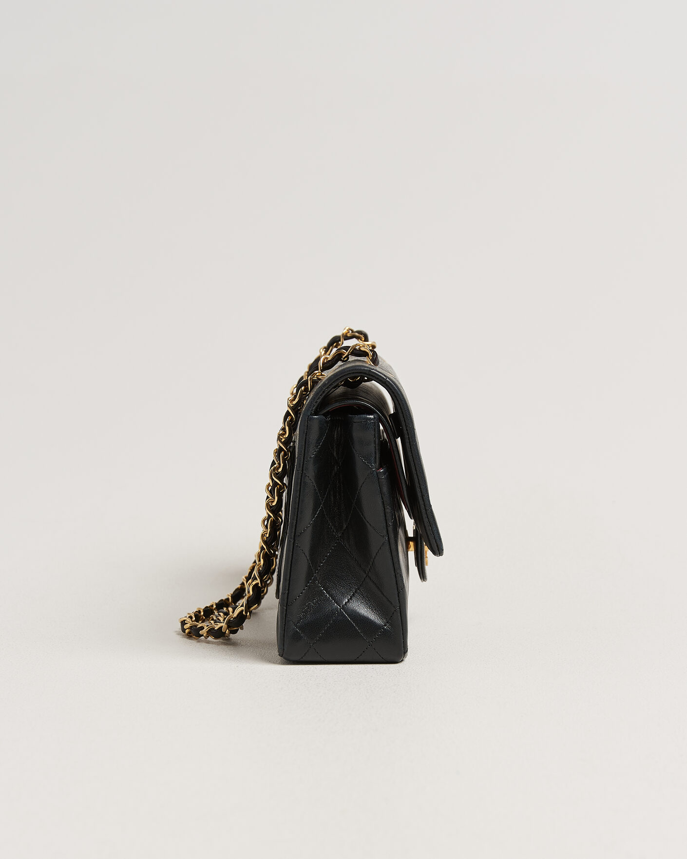 Hombres | Pre-Owned & Vintage Bags | Chanel Pre-Owned | Classic Medium Double Flap Bag Lambskin Black