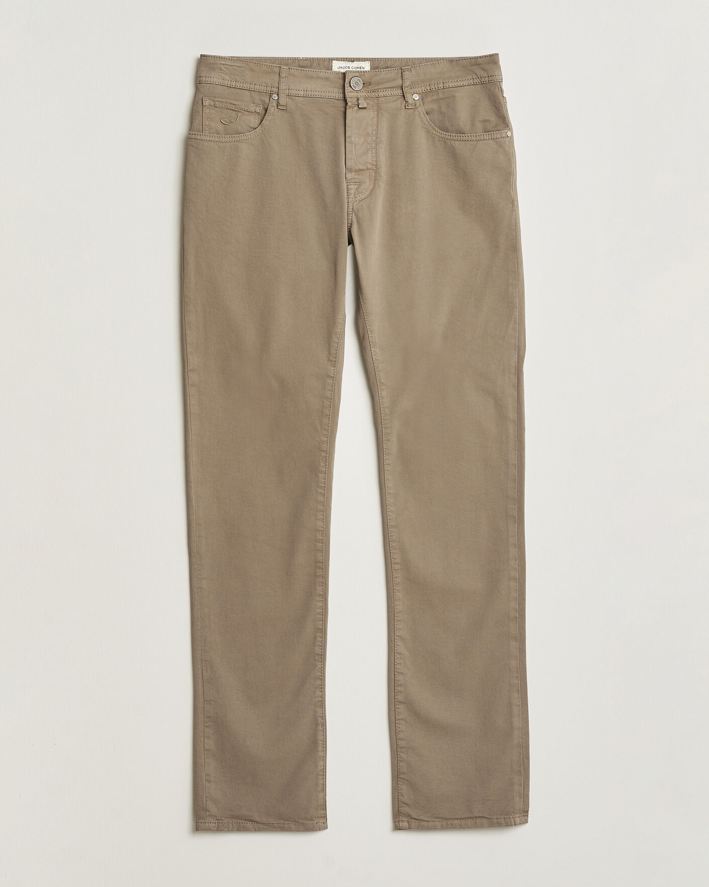 Hombres | Pantalones | Jacob Cohën | Bard Garment Dyed Gabardine Trousers Khaki Beige