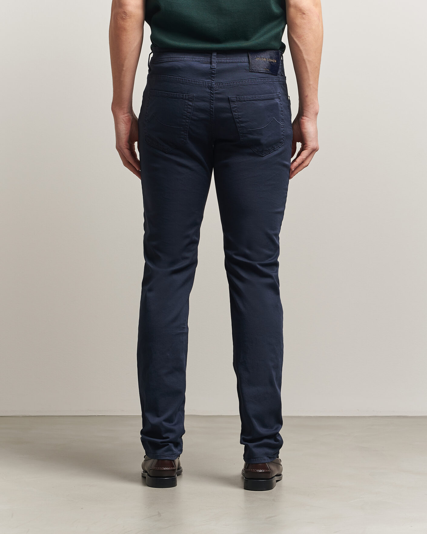 Hombres | Pantalones | Jacob Cohën | Bard Garment Dyed Gabardine Trousers Navy Blue