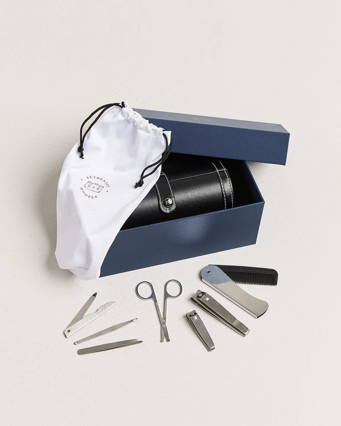 Hombres | Hogar | Authentic Models | Grooming Kit