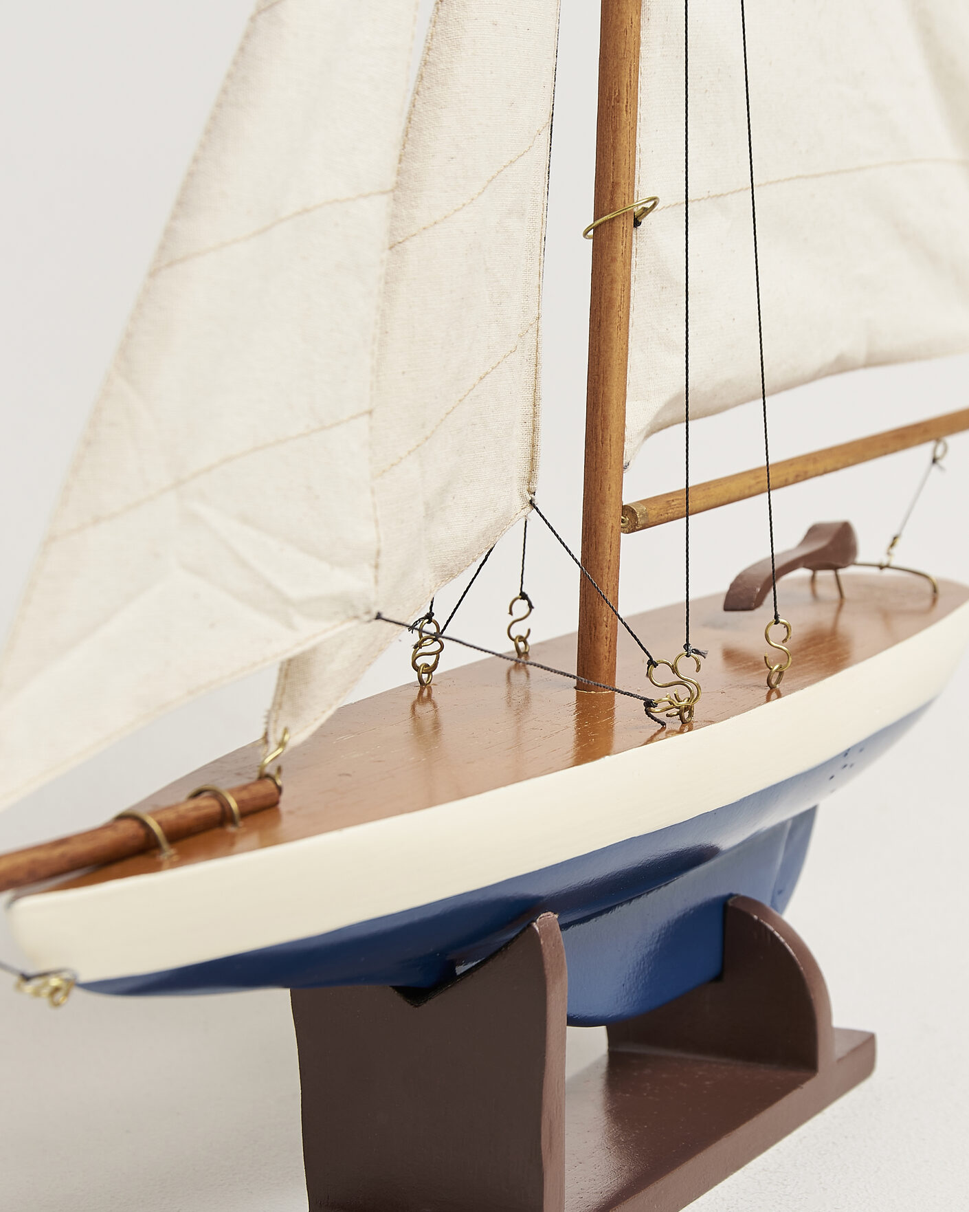 Hombres | Hogar | Authentic Models | Mini Pond Yachts