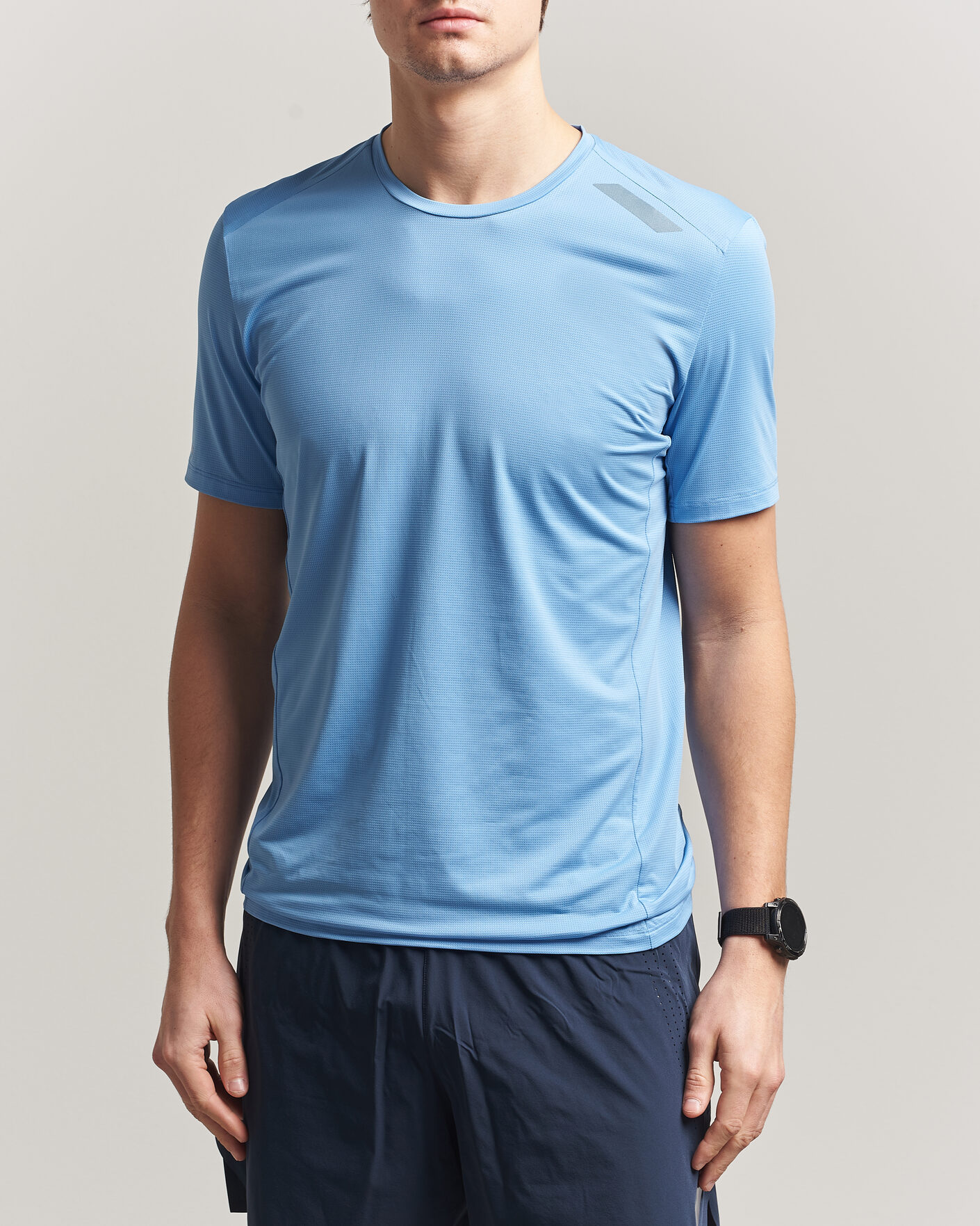 Hombres | Camisetas | SOAR Running | Tech Tee Blue