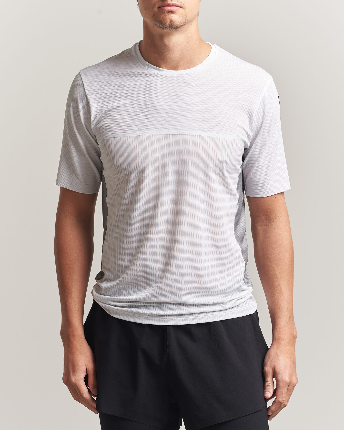 Hombres | Camisetas | SOAR Running | Hot Weather Tee White/Silver