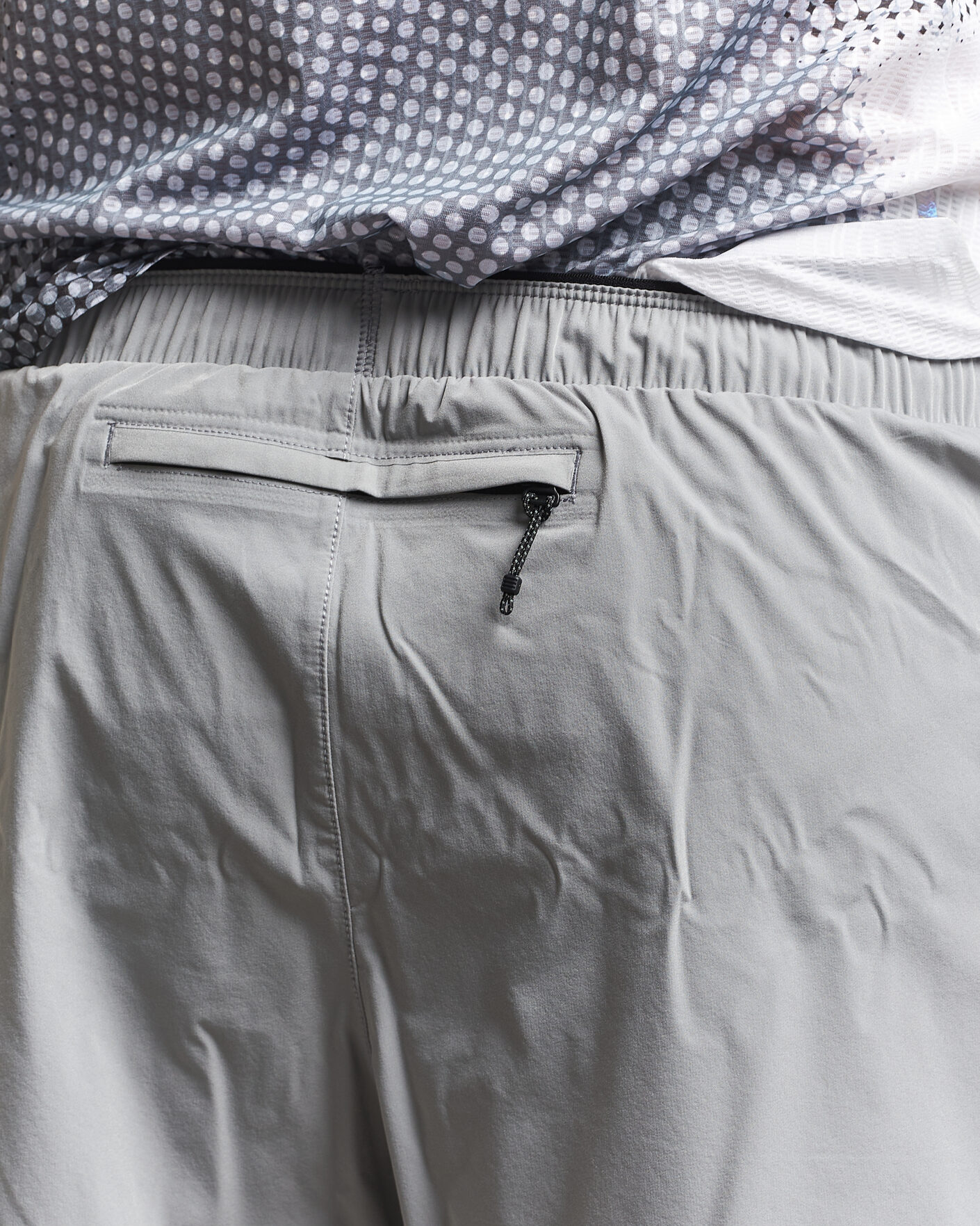 Hombres | Pantalones cortos | SOAR Running | Run Short Silver Grey