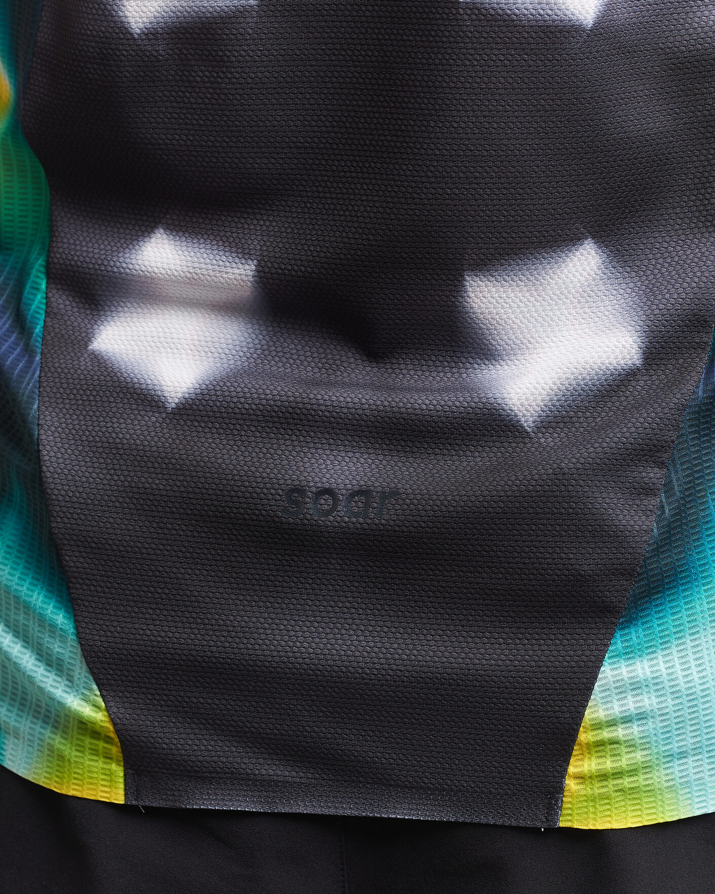 Hombres | Camisetas | SOAR Running | Trail Race Top Black/Fade Grey