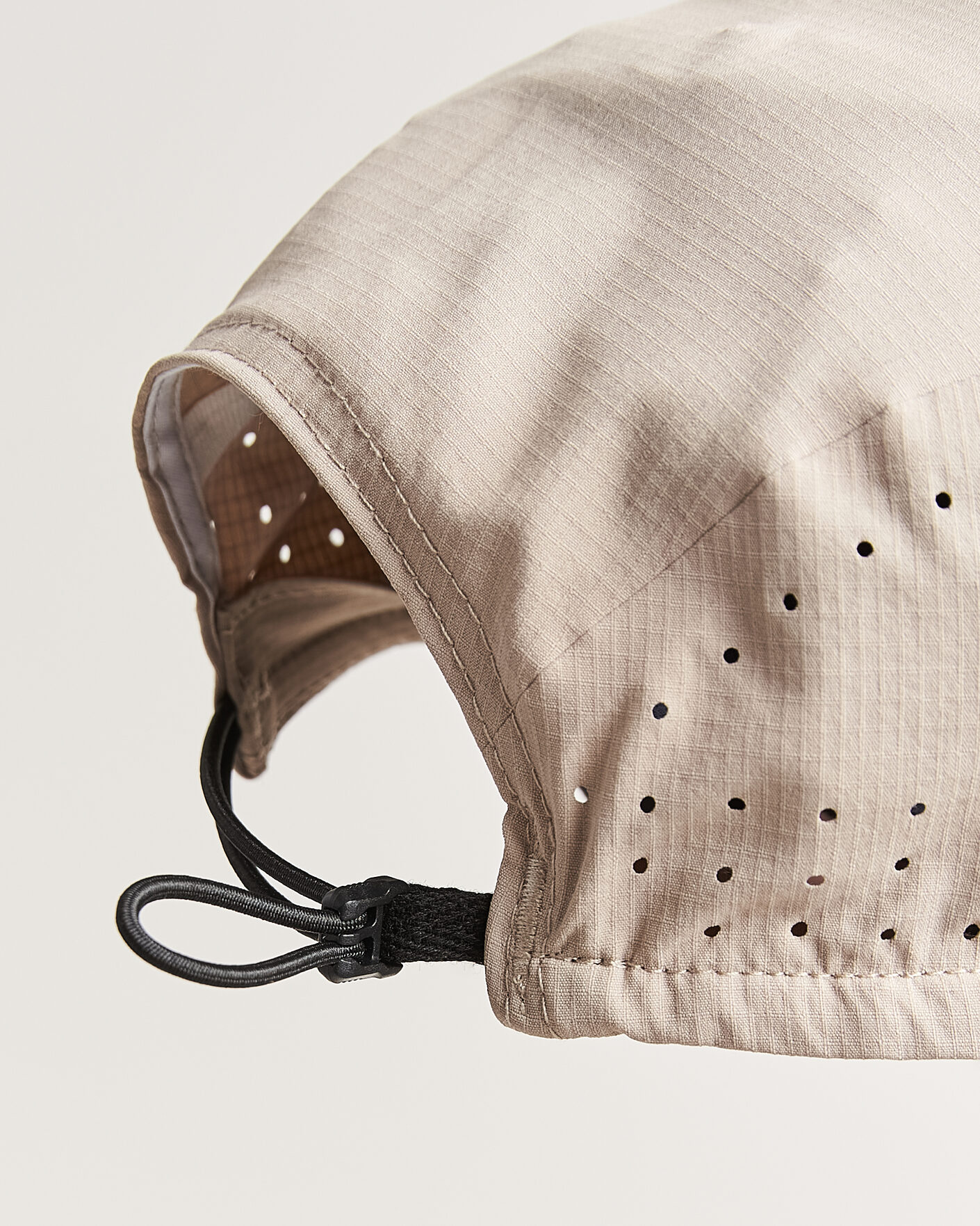 Hombres | Sombreros y gorras | SOAR Running | Run Cap Warm Grey