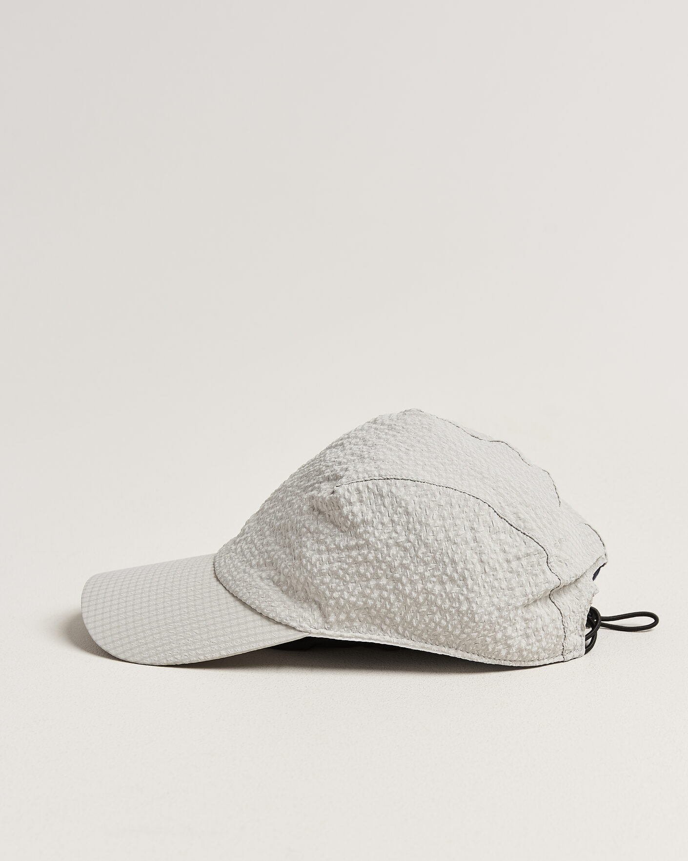 Hombres | Sombreros y gorras | SOAR Running | Dart Cap Silver Grey