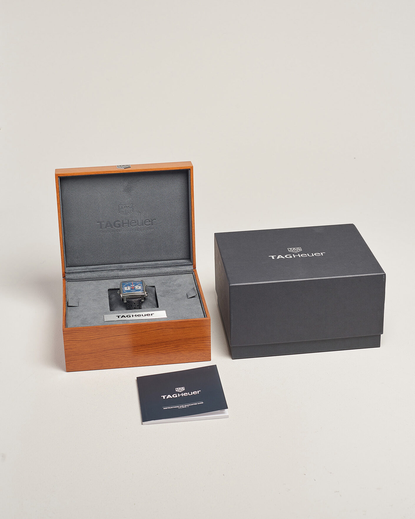 Hombres | Pre-Owned & Vintage Watches | Tag Heuer Pre-Owned | Monaco Steve McQueen Edition 