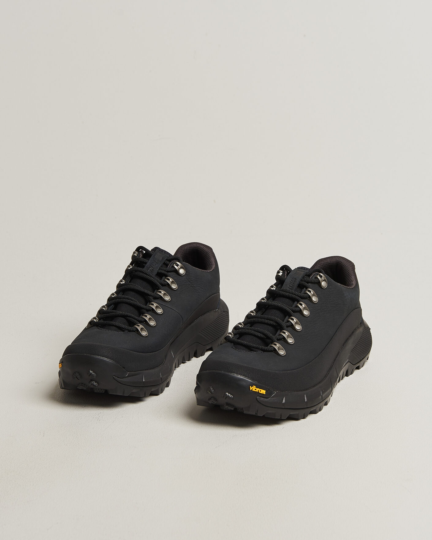 Hombres | Zapatillas de senderismo | Danner | MTN45 Nubuck Trail Shoe Black