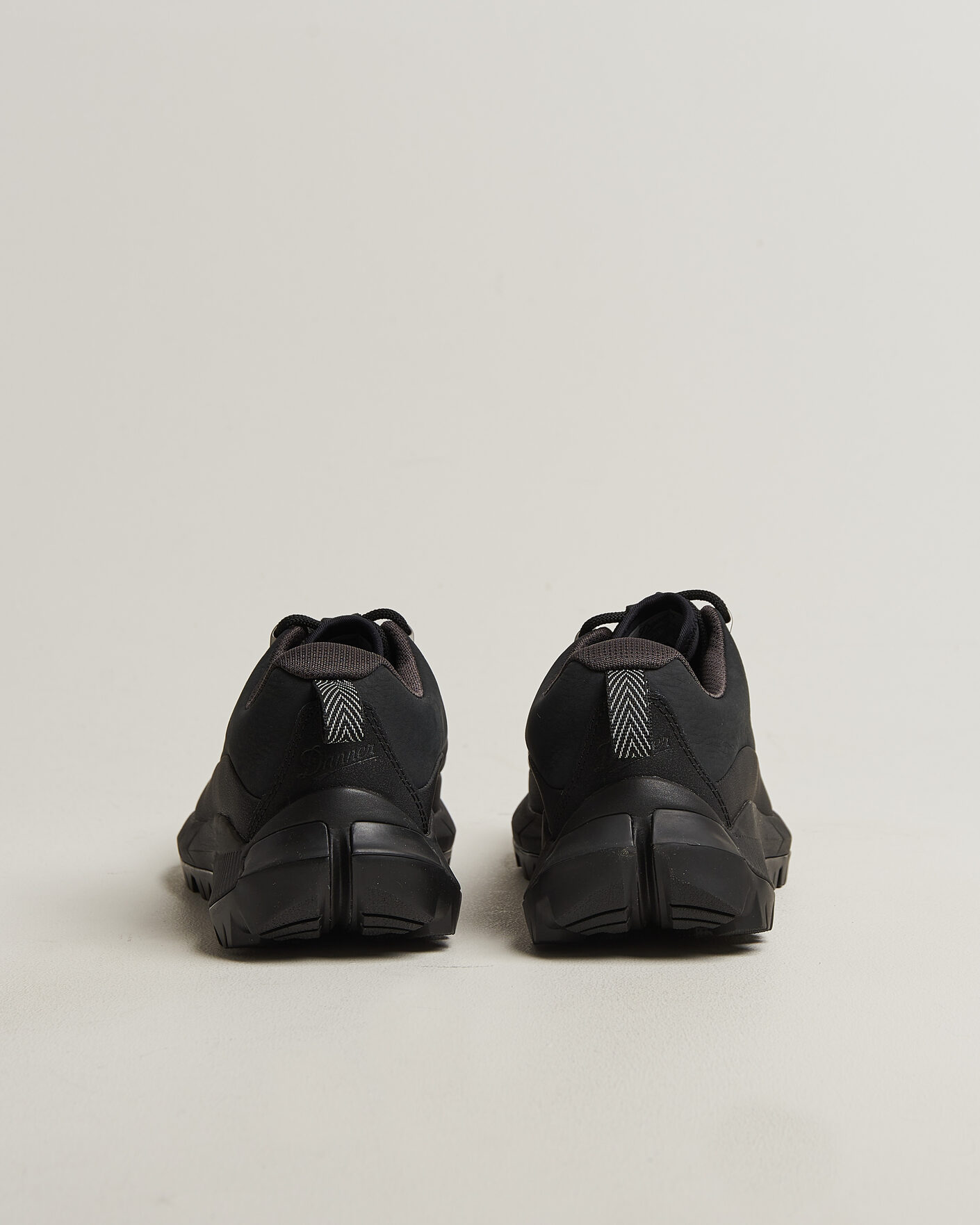 Hombres | Zapatillas de senderismo | Danner | MTN45 Nubuck Trail Shoe Black