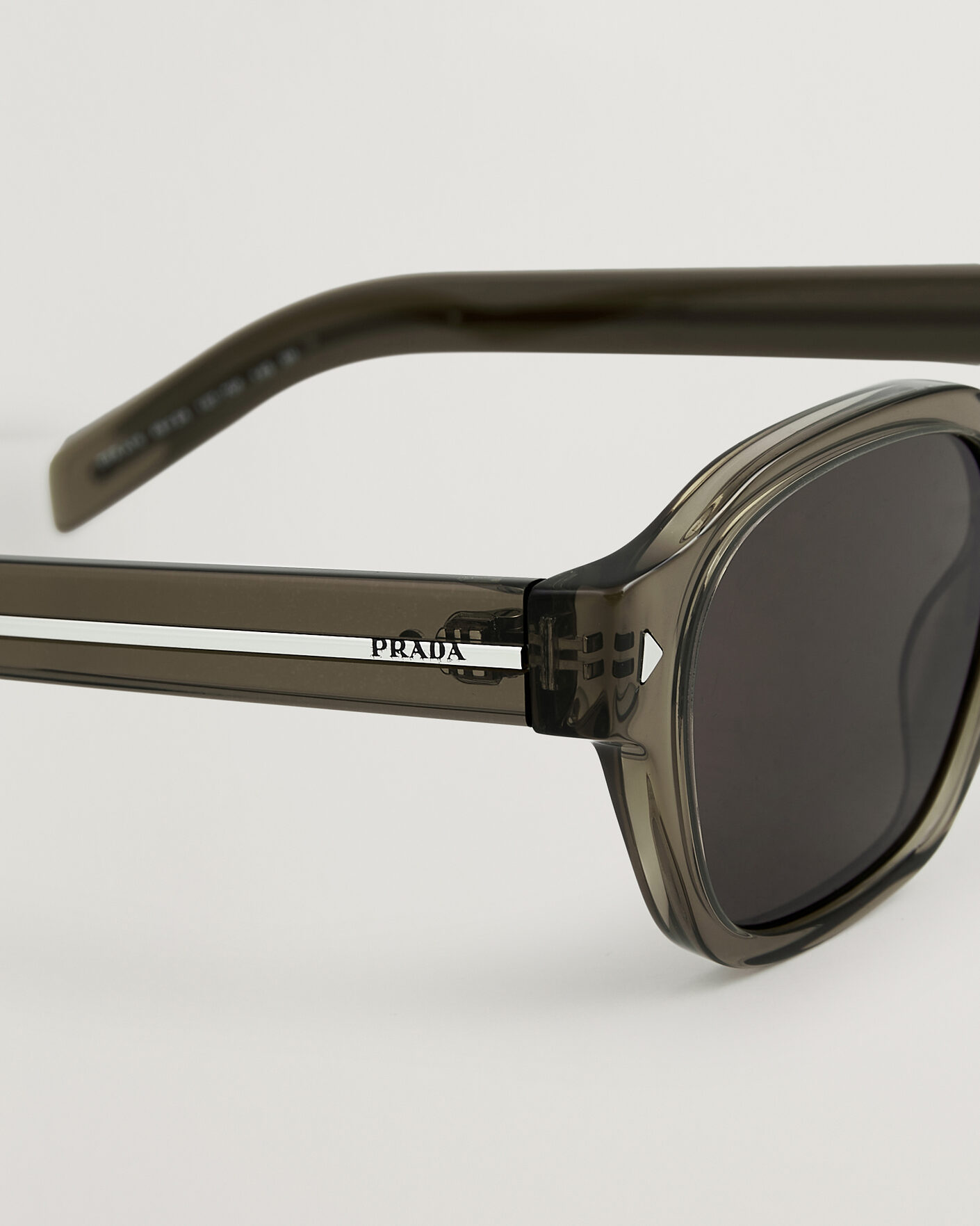 Hombres | Gafas de sol | Prada Eyewear | 0PR A16S Sunglasses Transparent Terra
