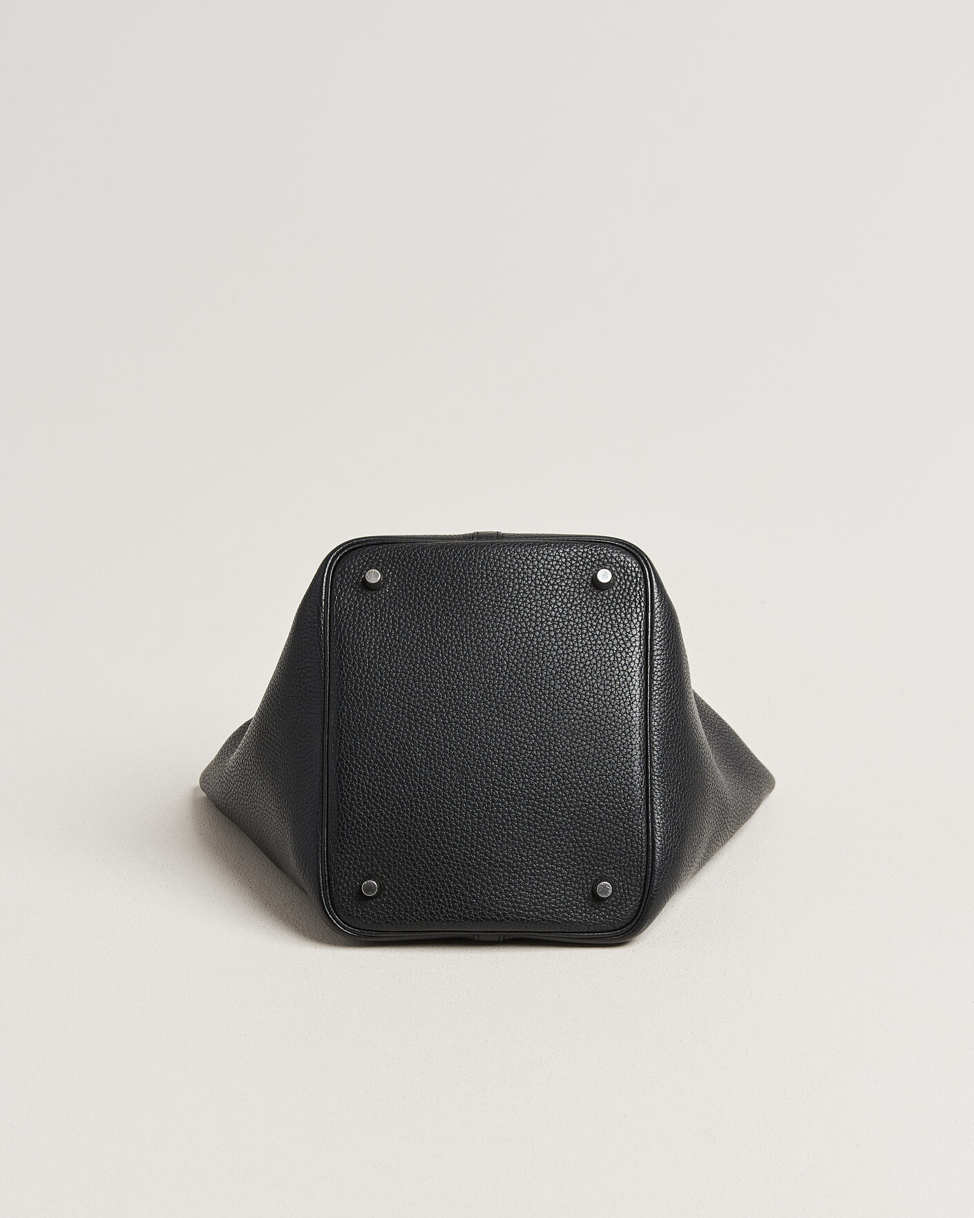 Hombres | Pre-Owned & Vintage Bags | Hermès Pre-Owned | Picotin Lock 22 Taurillon Clemence Leather Black