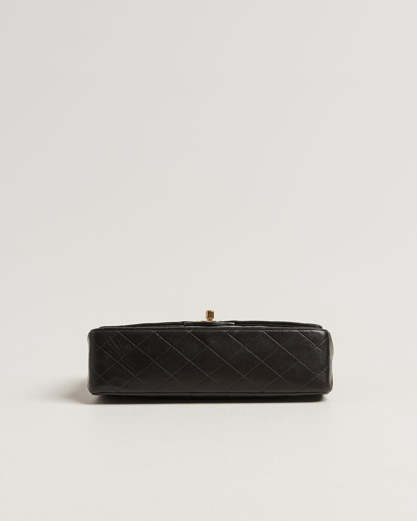 Hombres | Pre-Owned & Vintage Bags | Chanel Pre-Owned | Classic Medium Double Flap Bag Lambskin Black