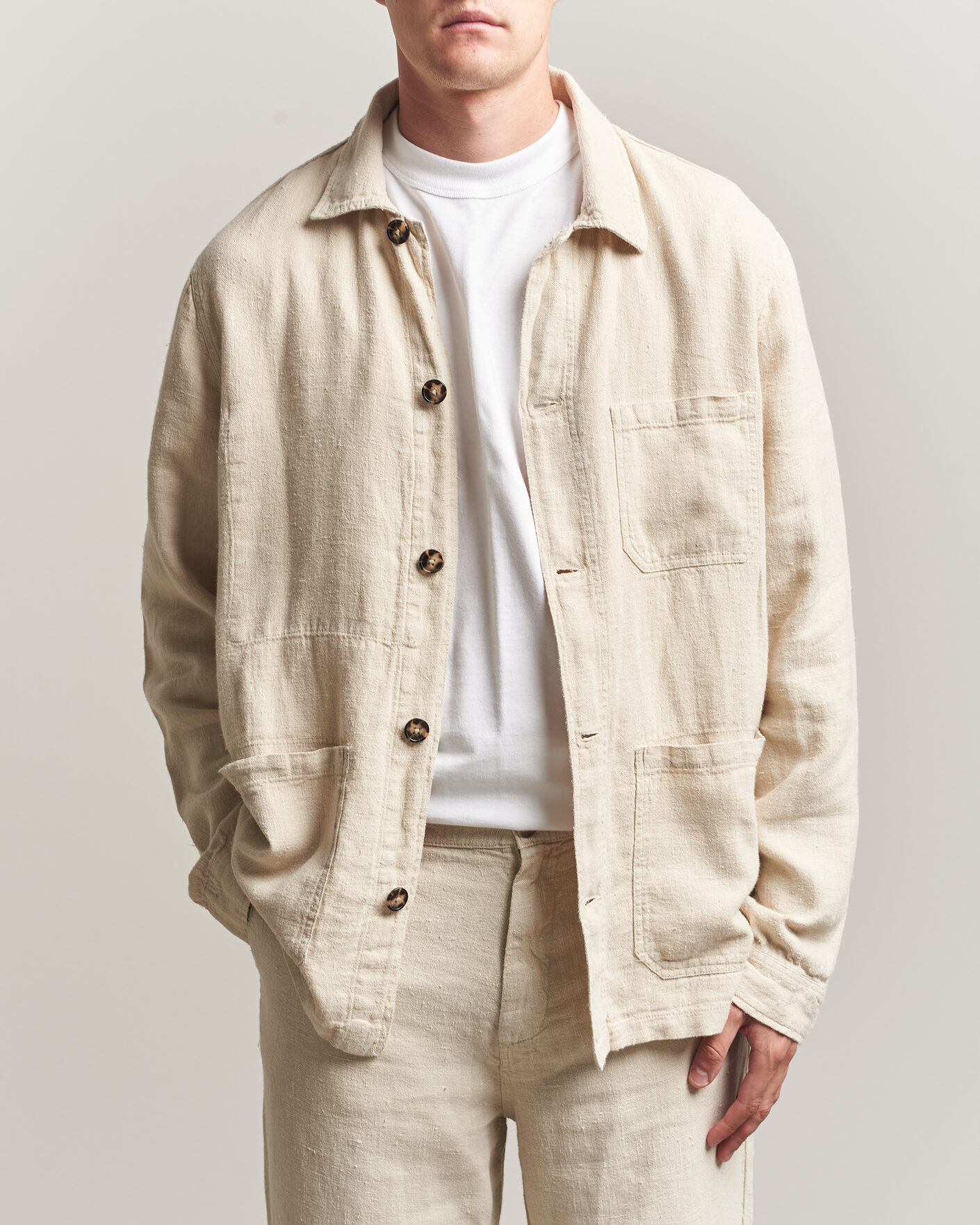 Hombres | Camisas | A Day's March | Original Linen Overshirt Oyster