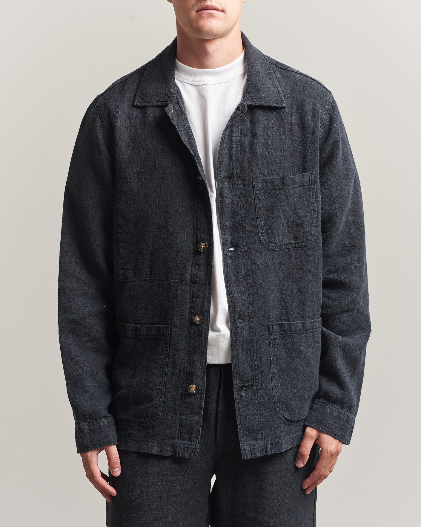 Hombres | Camisas | A Day's March | Original Linen Overshirt Black