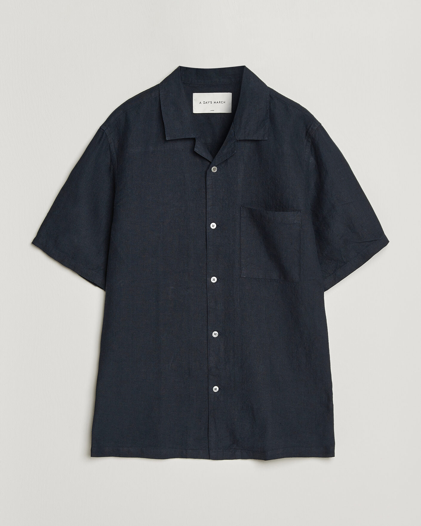 Hombres | Camisas | A Day's March | Yamu Linen Short Sleeve Shirt Navy