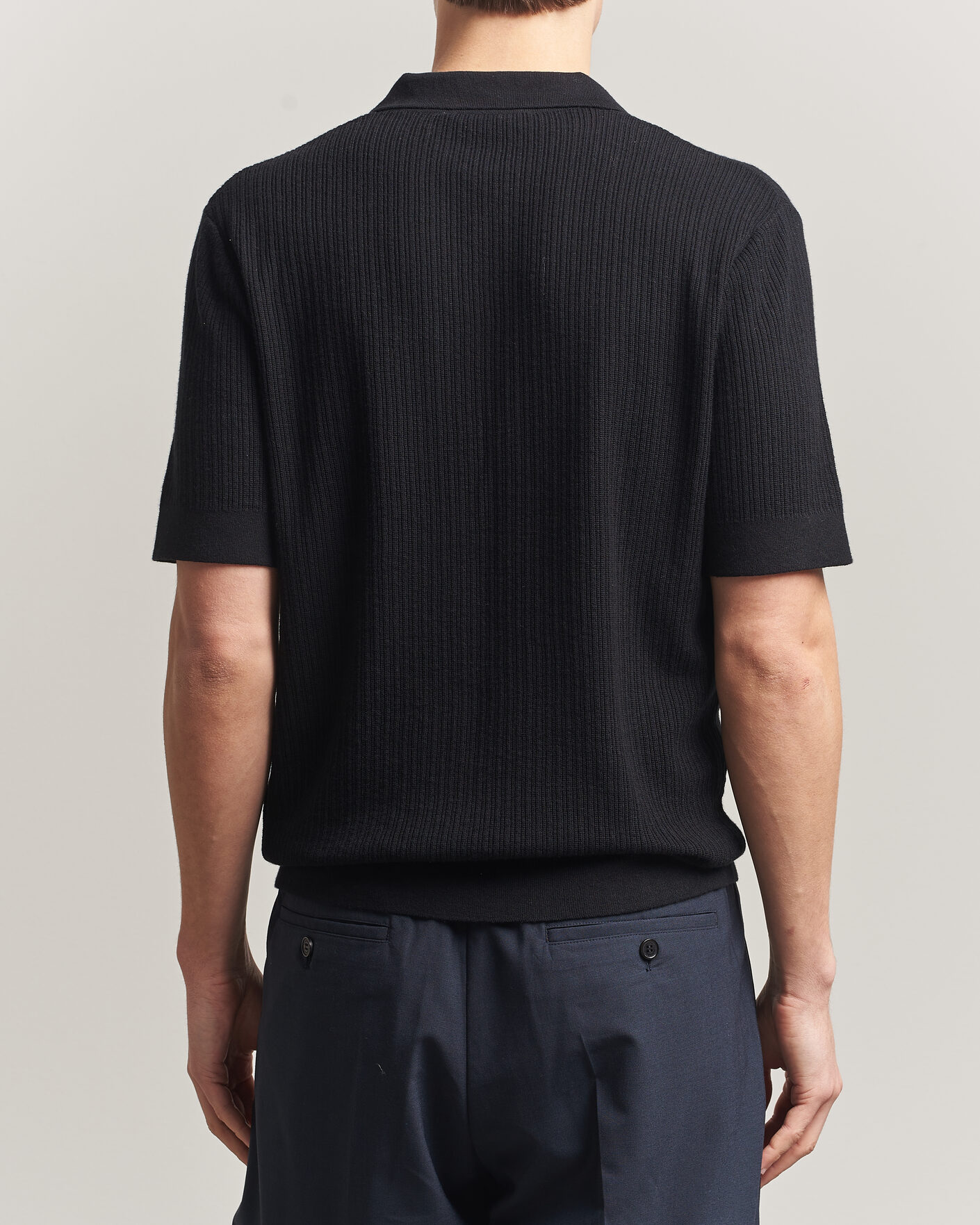 Hombres | Polos | A Day's March | Aspen Structured Knitted Polo Black